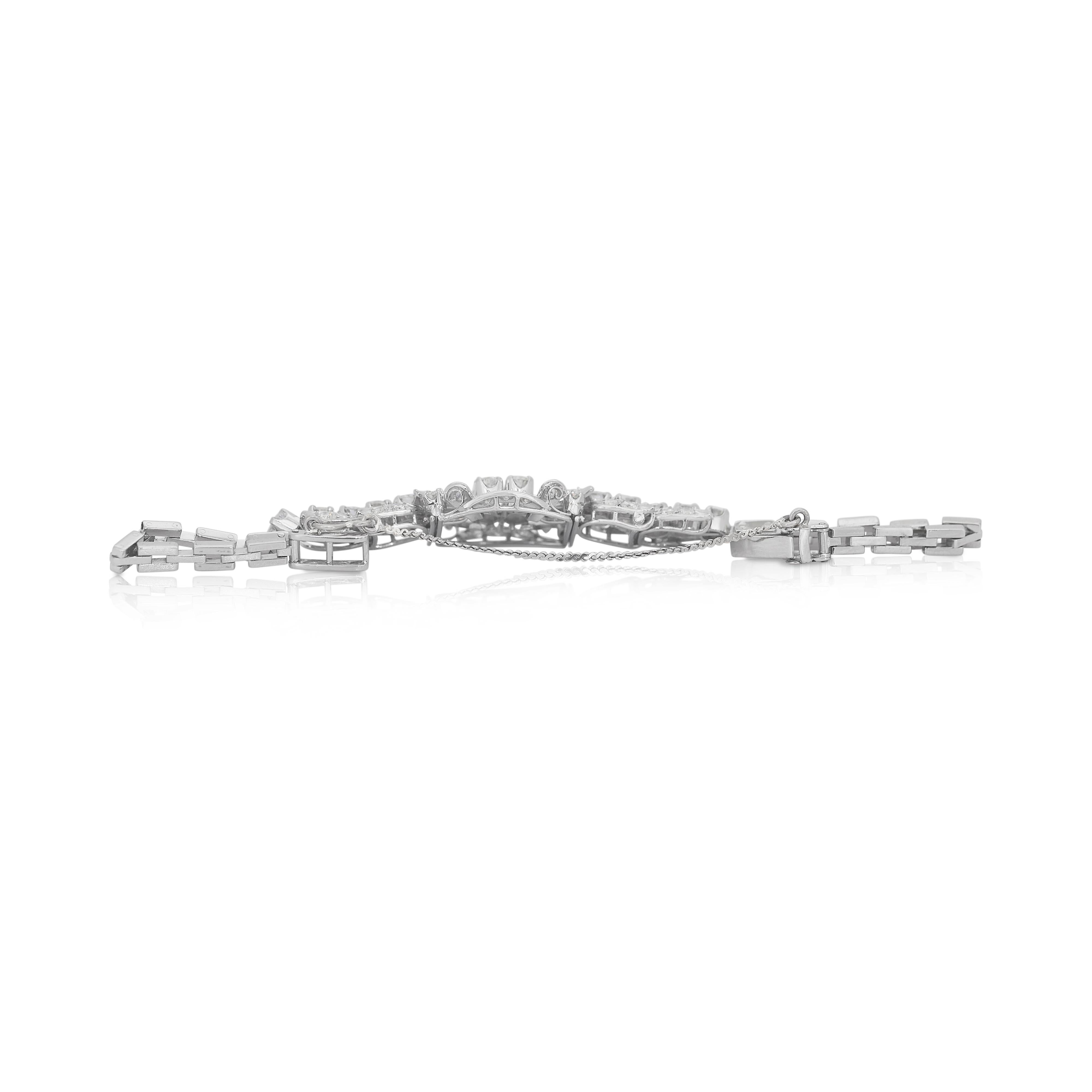 Dazzling 2.40ct Diamonds Bracelet in Platinum - IGI Certified For Sale 1