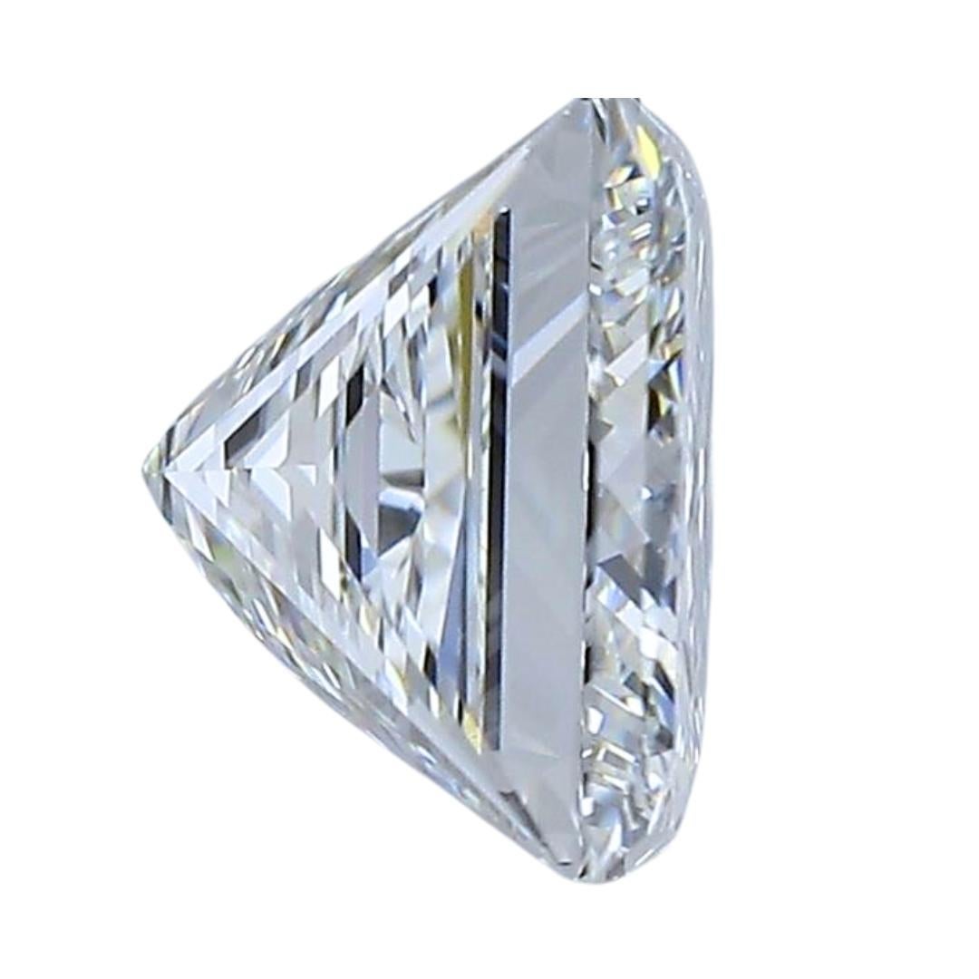 Dazzling 2.46ct Ideal Cut Square Diamond - GIA Certified In New Condition For Sale In רמת גן, IL