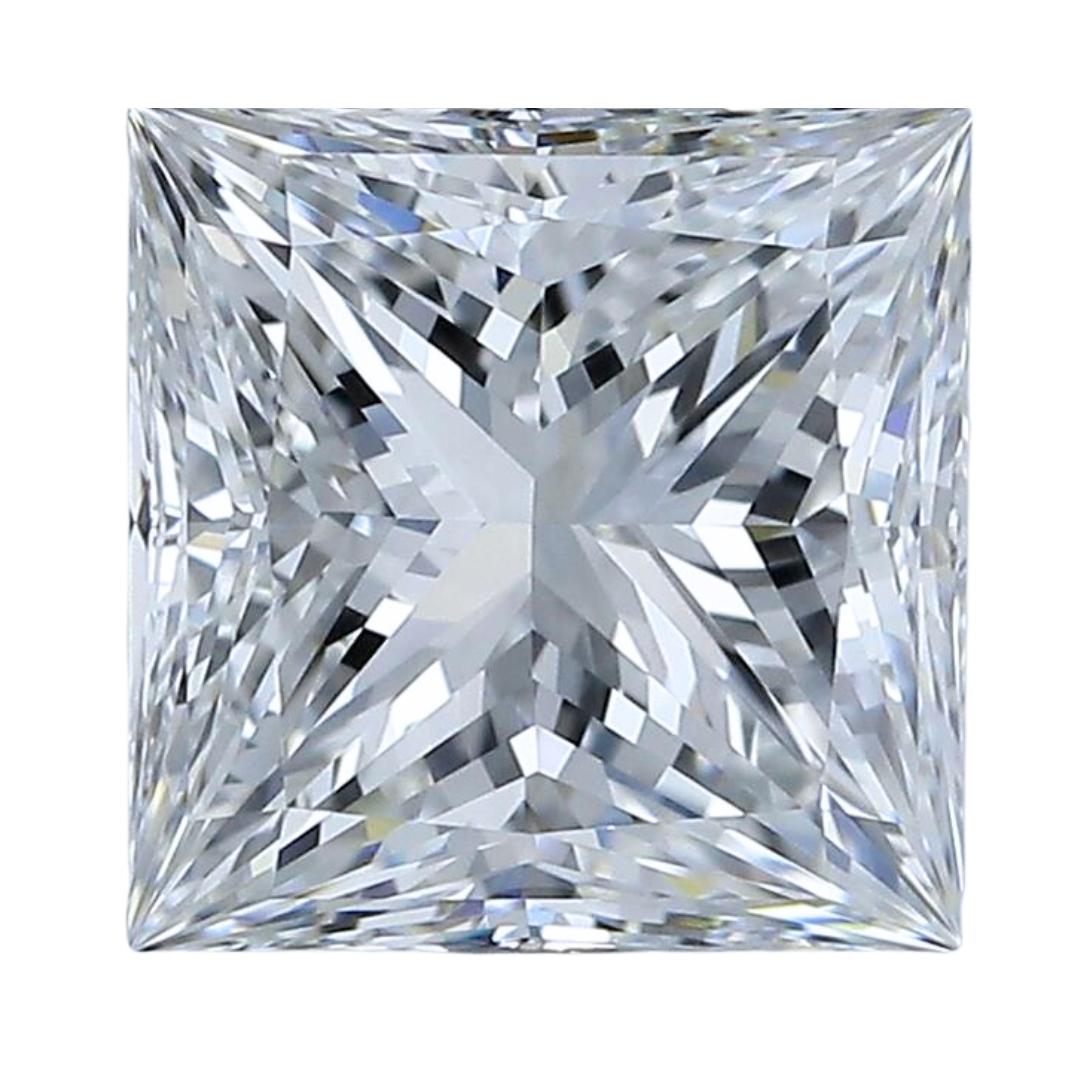 Dazzling 2.46ct Ideal Cut Square Diamond - GIA Certified For Sale 2