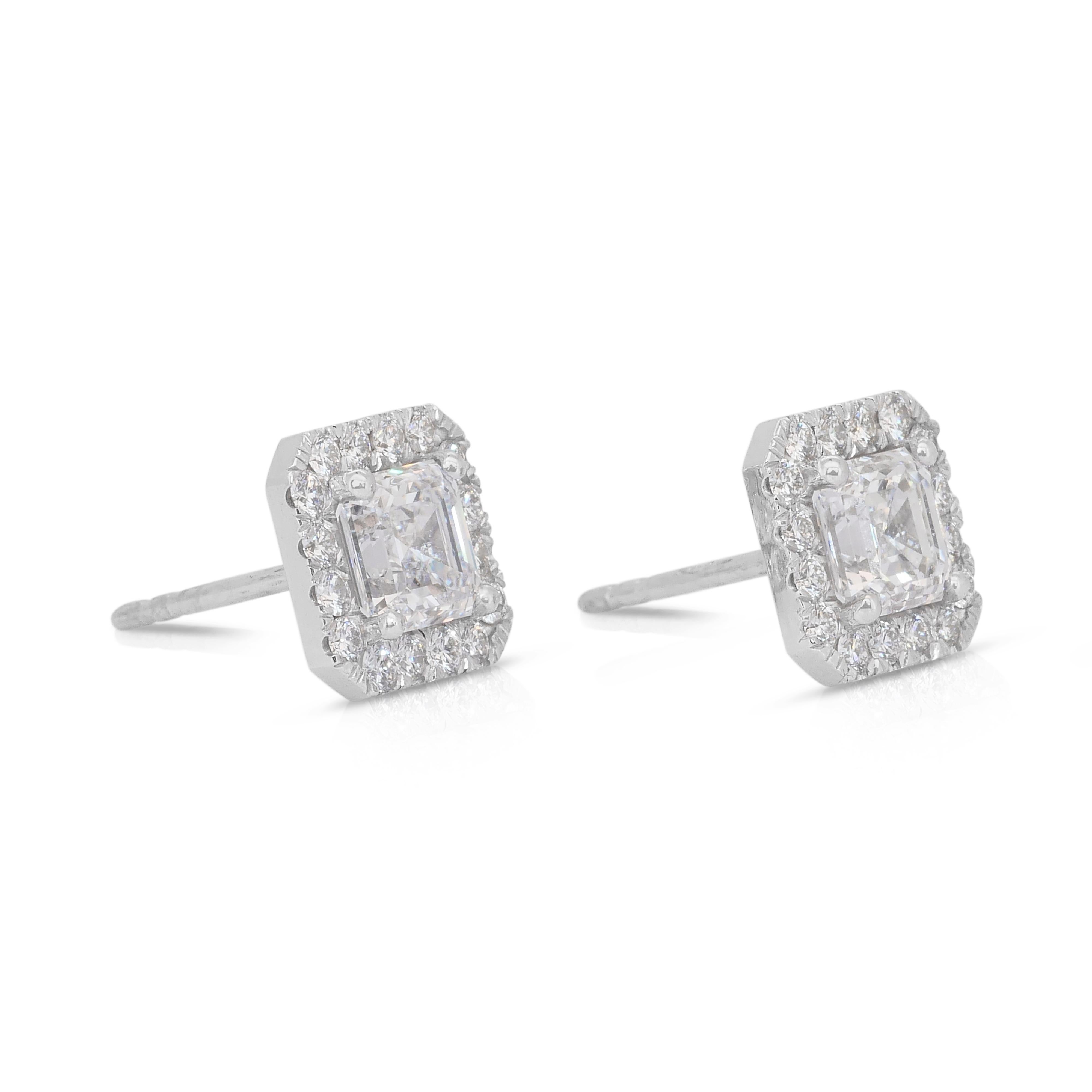 Boucles d'oreilles halo éblouissantes en diamants taille idéale de 2,52 ct. Pour femmes en vente