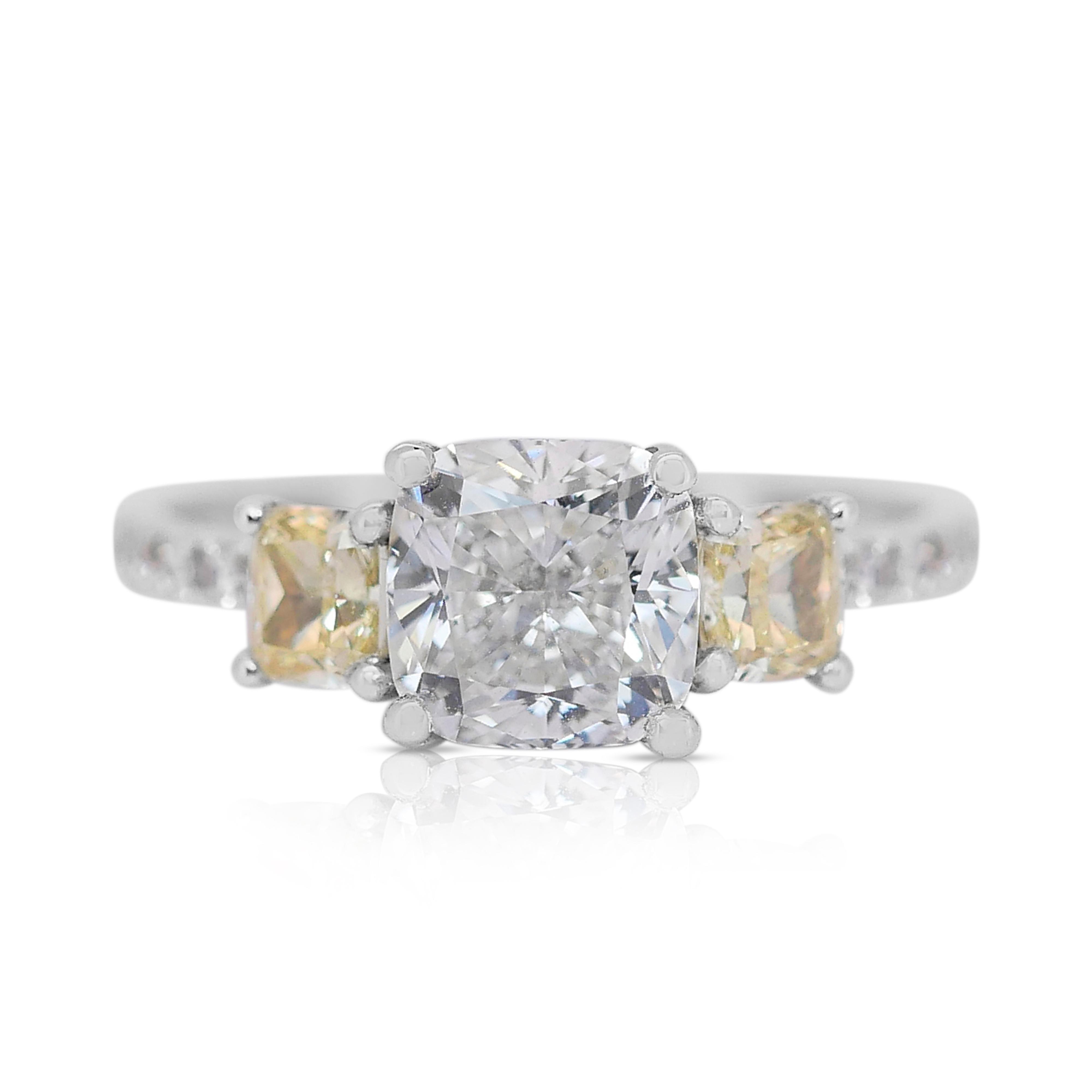 Deslumbrante Anillo de 3 Piedras de Diamantes de 2,57 ct en Oro Blanco de 18k - Certificado GIA en venta 4