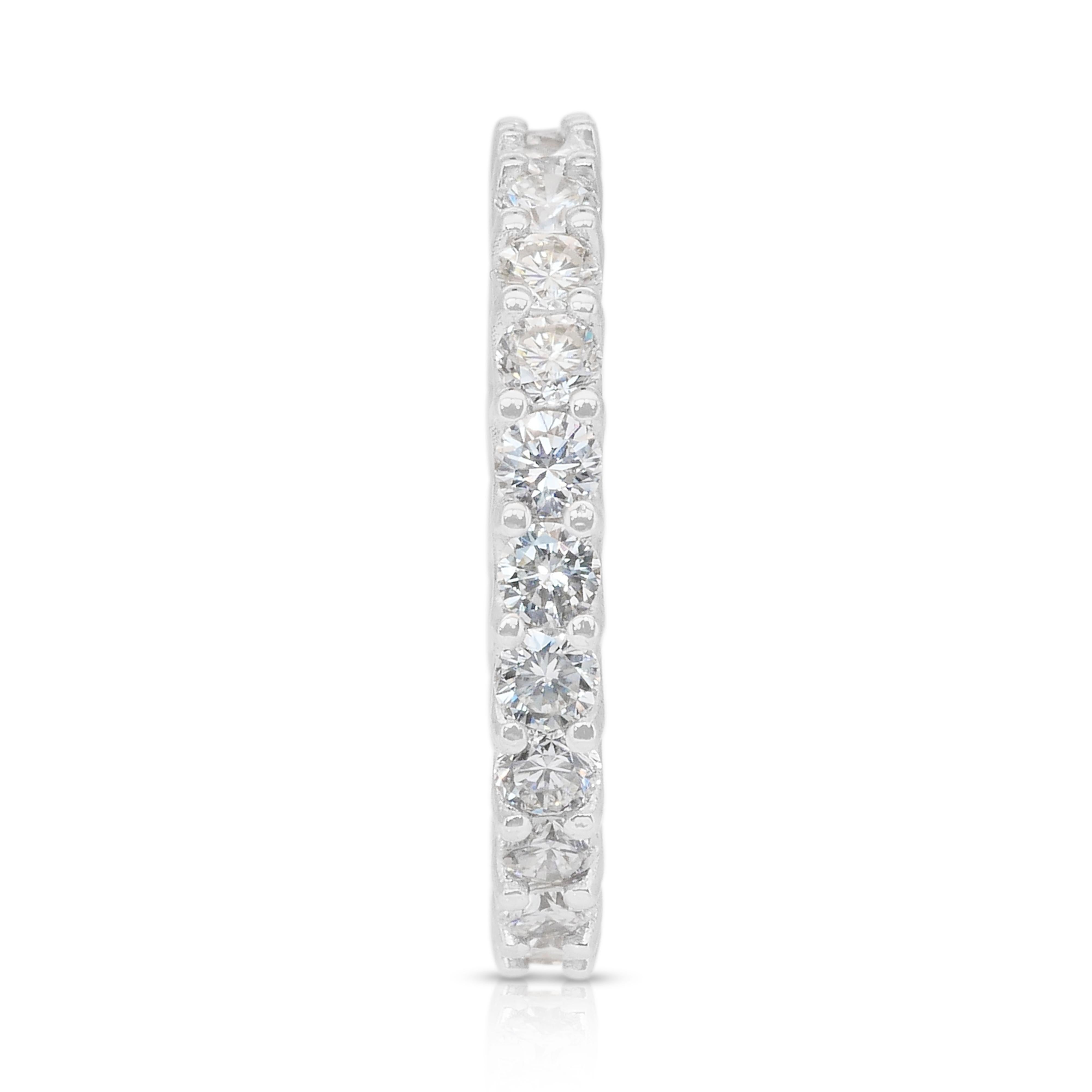 Deslumbrante Anillo de Eternidad de Diamantes de 2,83 ct en Oro Blanco de 14k - Certificado IGI en venta 1