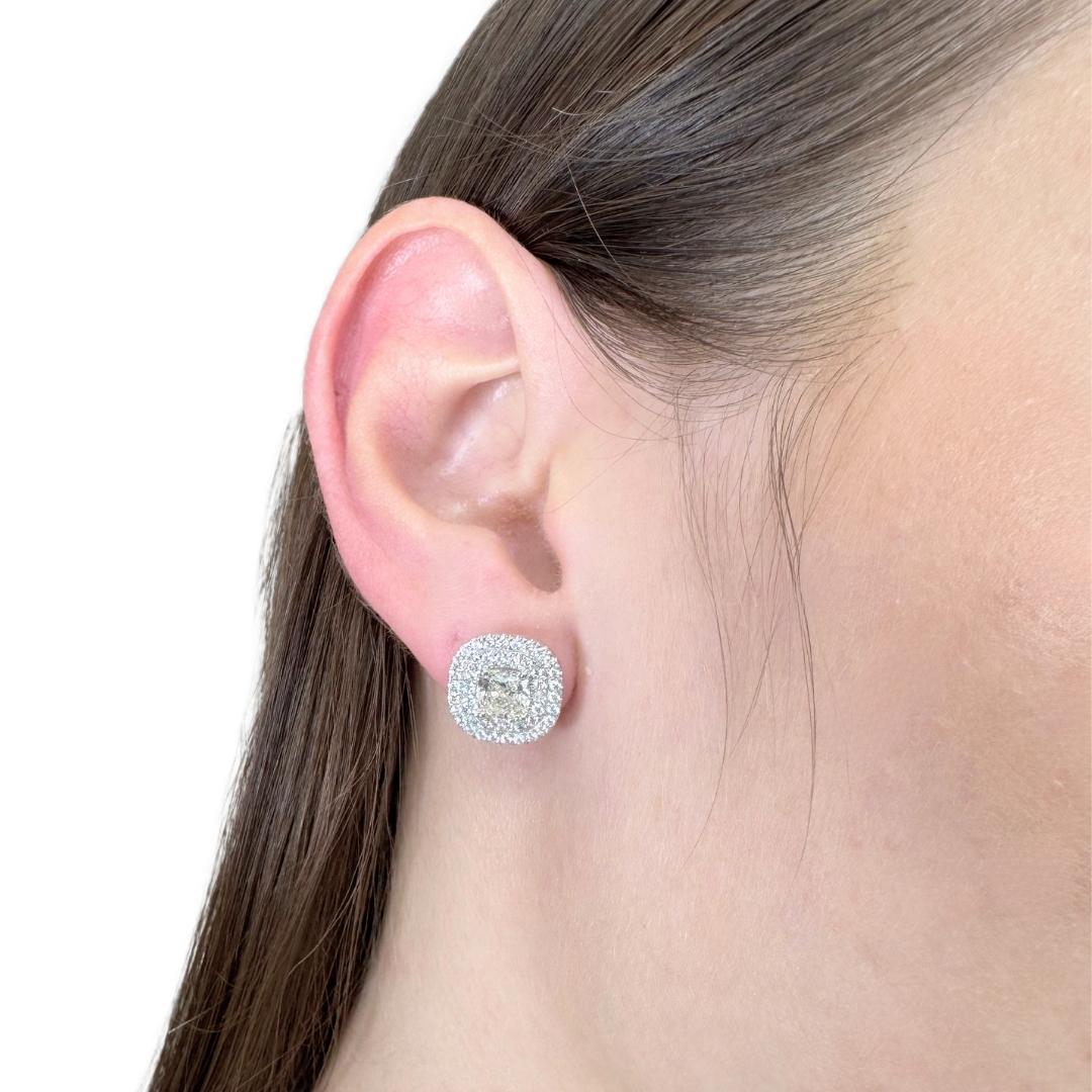 Orecchini a doppio cerchio con 2,90 carati di diamanti in oro bianco 18 carati - certificati IGI in vendita 5