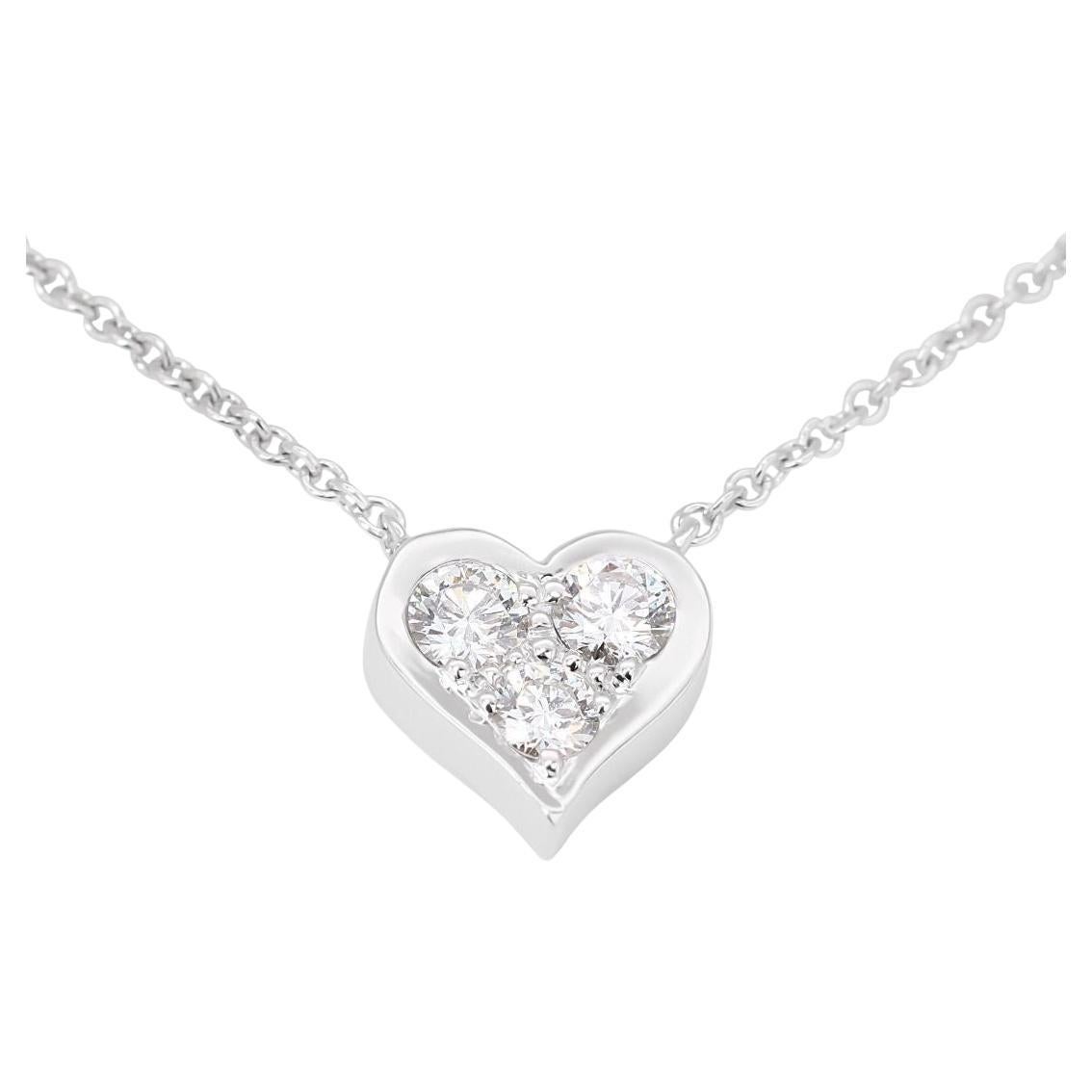 Dazzling 3-stone Diamond Heart Platinum Necklace