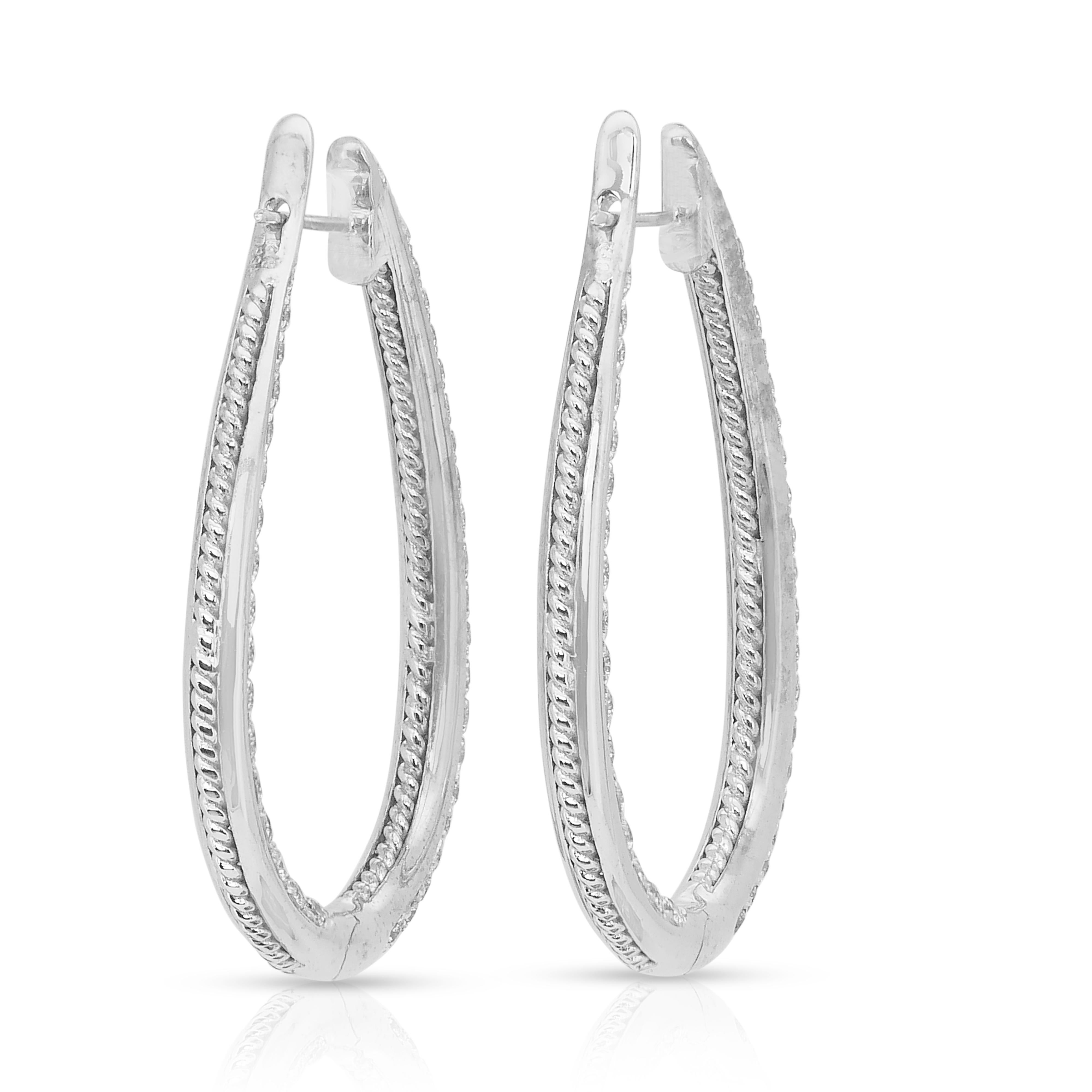 Boucles d'oreilles éblouissantes en or blanc 18 carats de 6,63 ct de diamants - certifiées IGI Neuf - En vente à רמת גן, IL