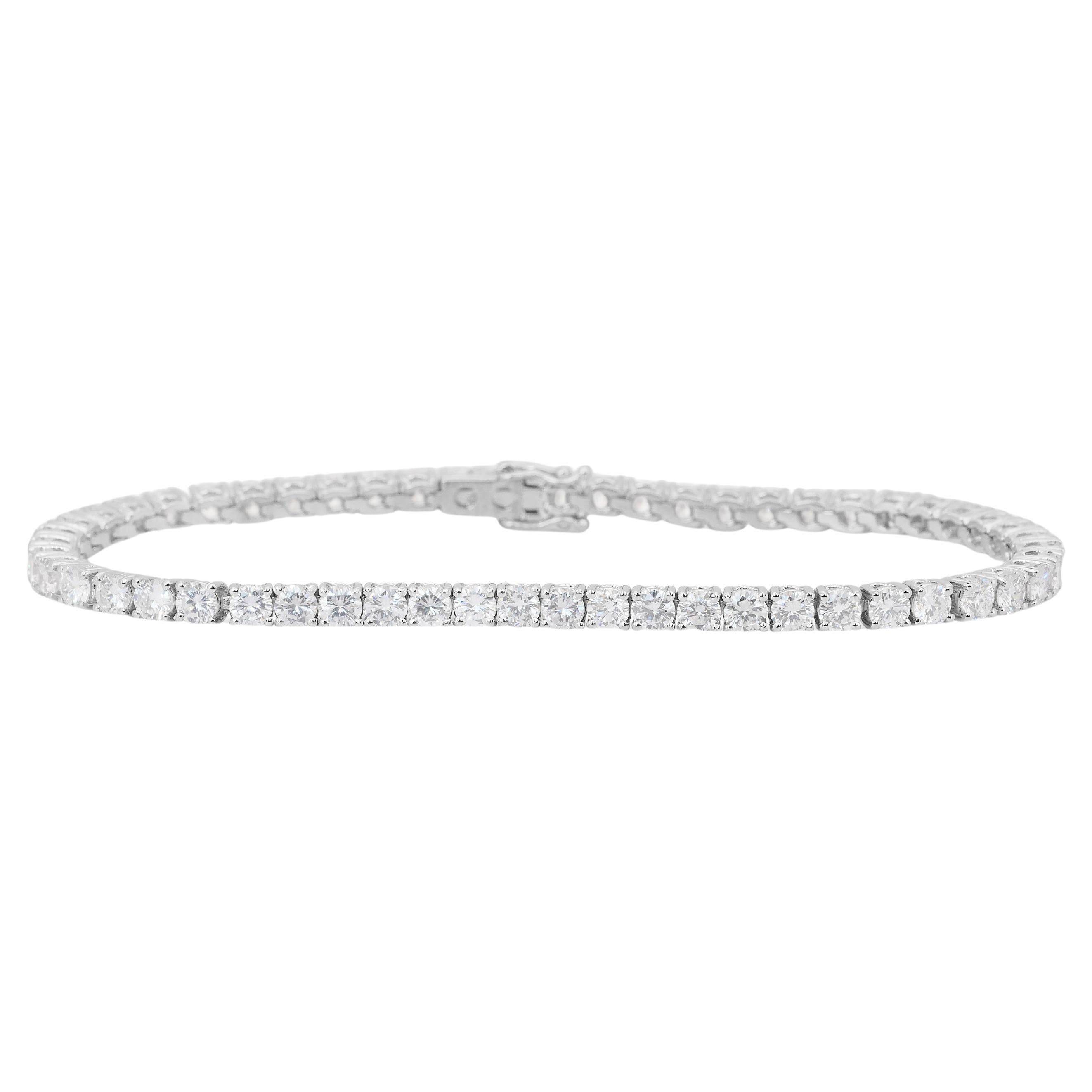 Dazzling 7.01ct Diamonds Tennis Bracelet in 18k White Gold - IGI Certified