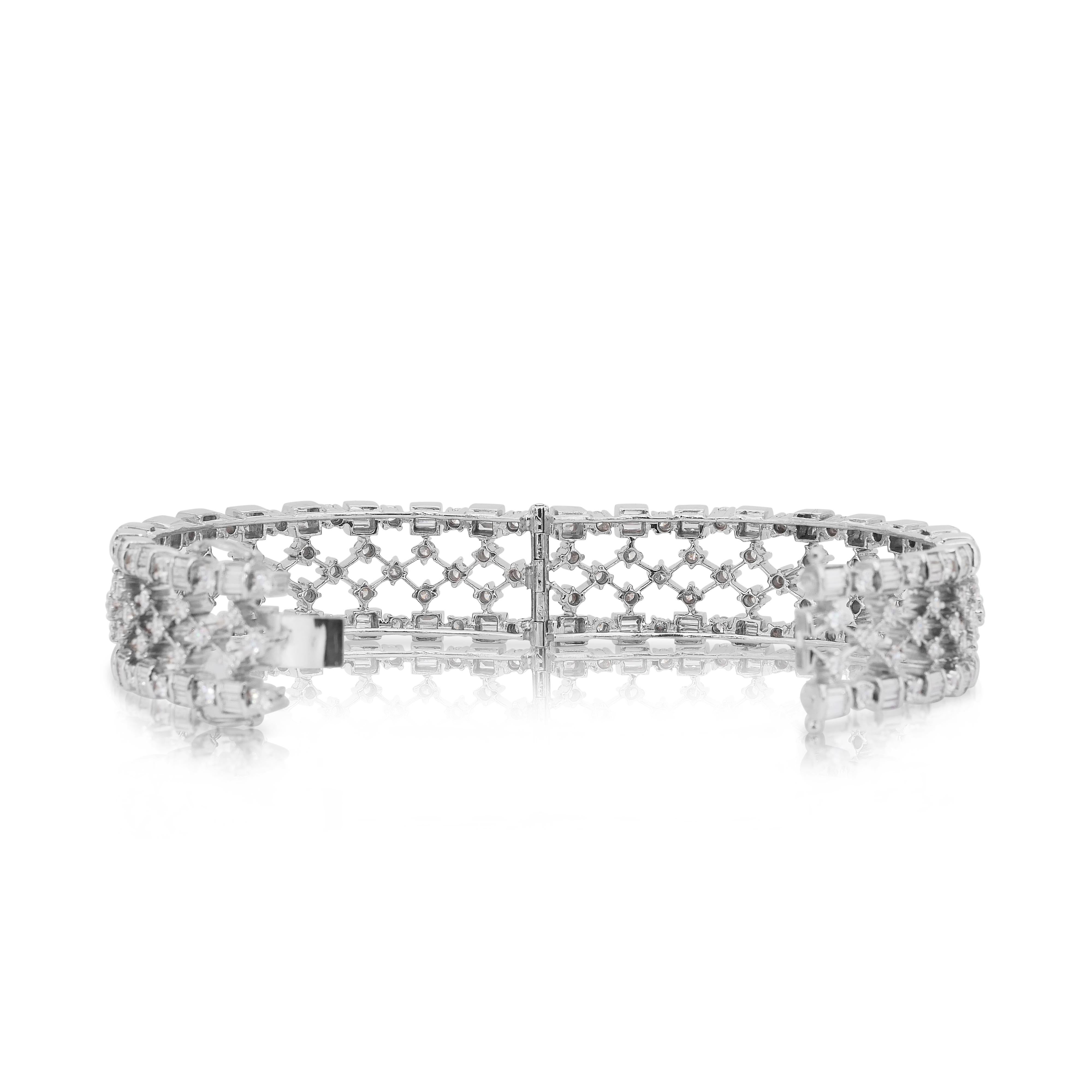 Bracciale con 8,00 carati di diamanti in oro bianco 14k - certificato IGI In condizioni Nuovo in vendita a רמת גן, IL