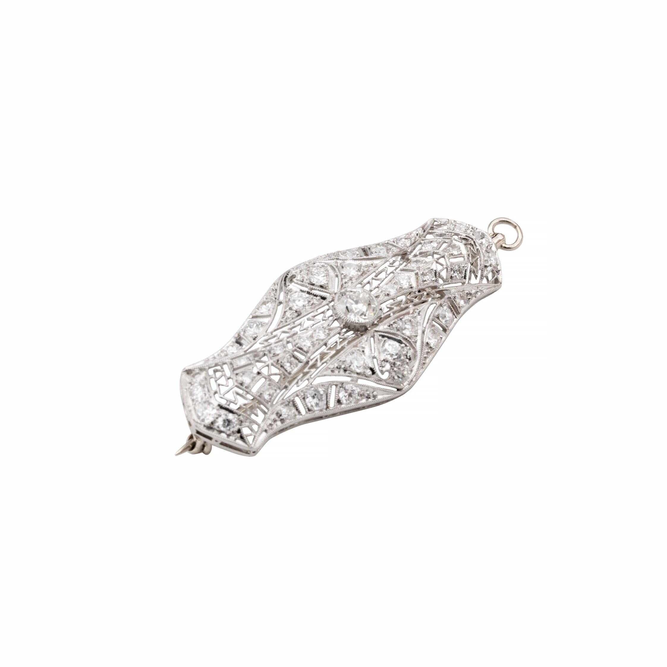 Éblouissant pendentif filigrane Art déco en platine avec diamant taille européenne 2,70 carats Bon état - En vente à Boston, MA