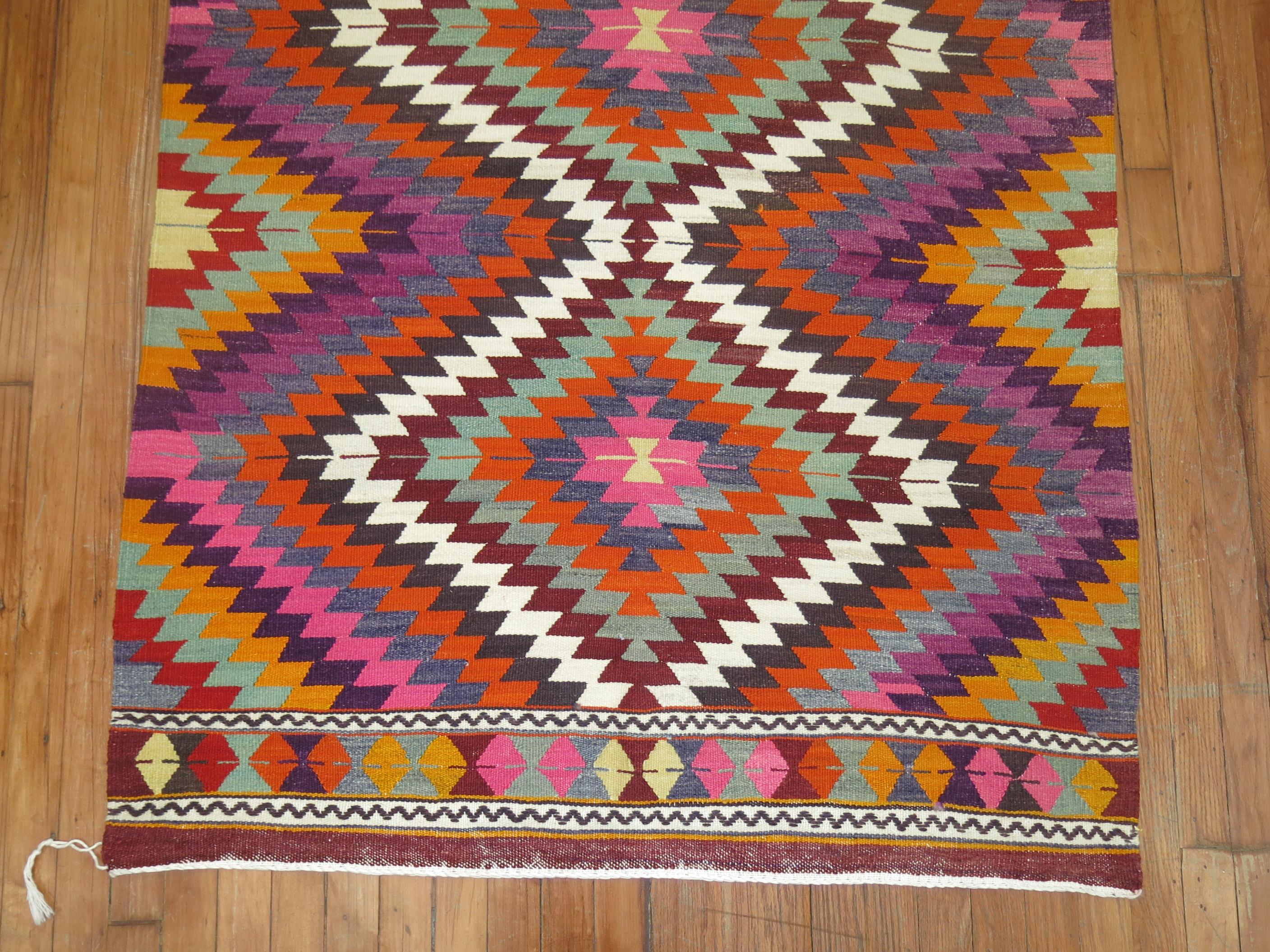 Hand-Knotted Dazzling Bohemian Vintage Turkish Kilim Flat-Weave For Sale