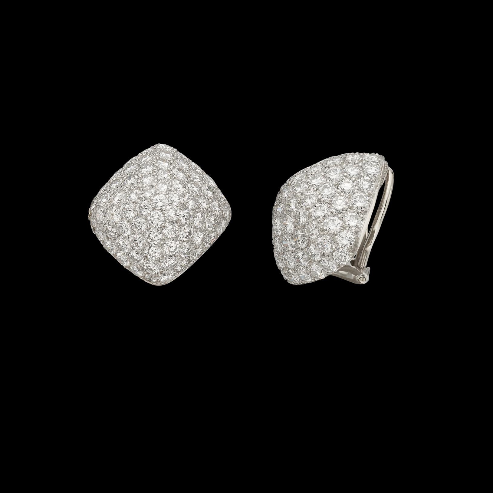 Women's Dazzling Diamond Ear Clips by Oscar Heyman For Sale