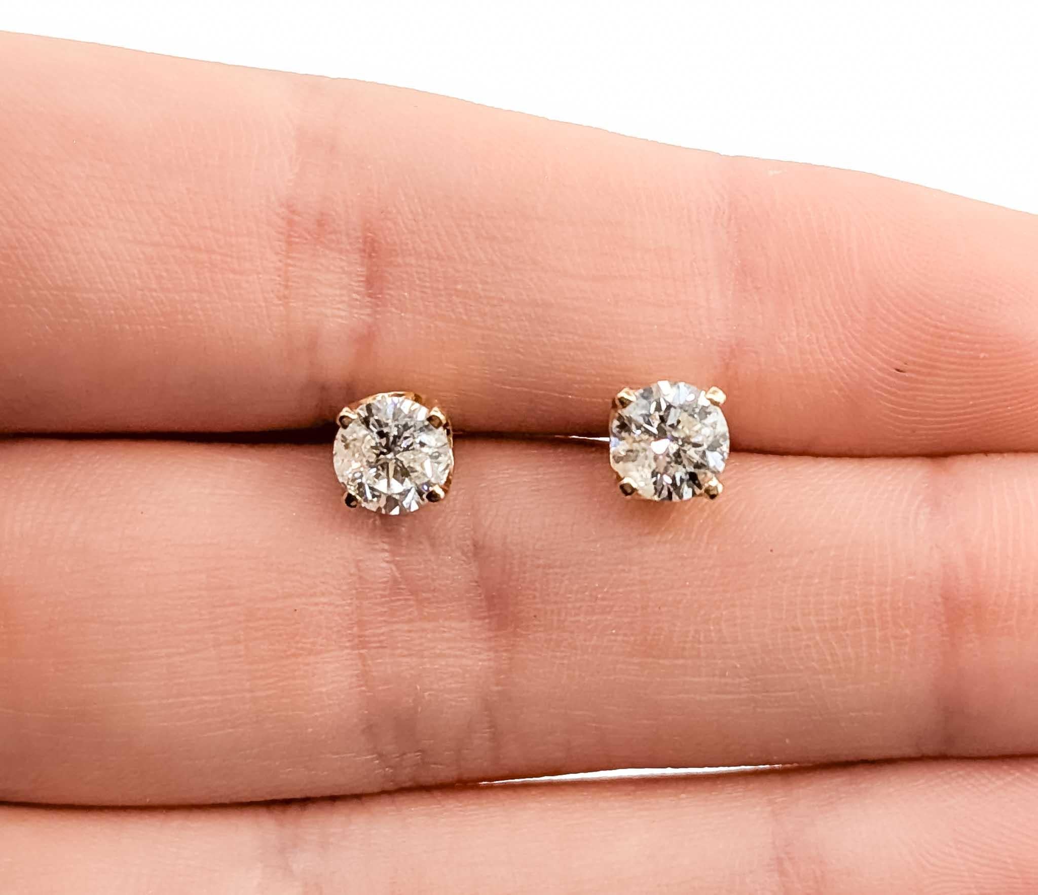 Dazzling Diamond Fashion Earrings in 14k Yellow Gold (Rundschliff) im Angebot