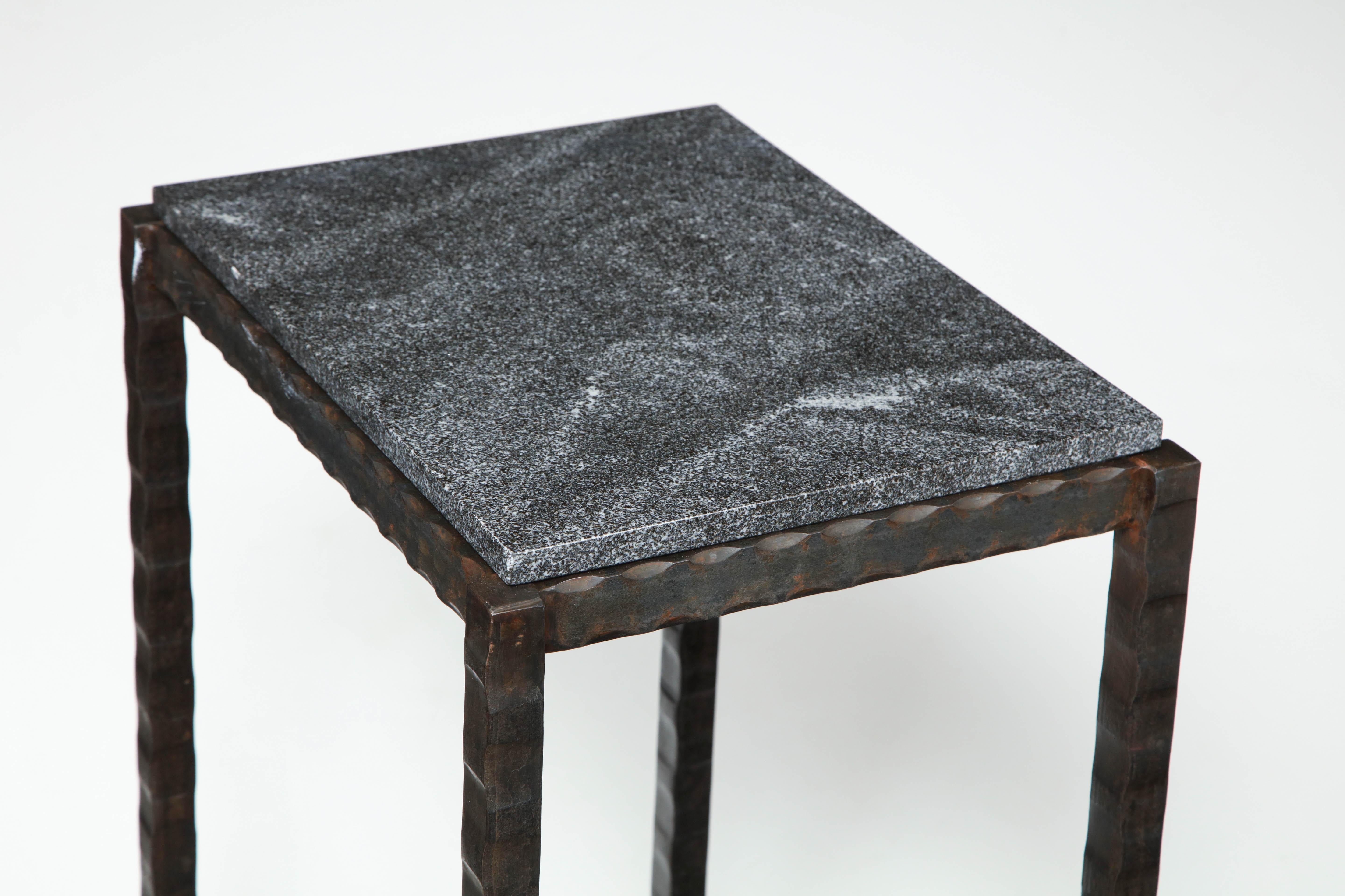 Contemporary Dazzling Granite Side Table in Hammered Steel Frame