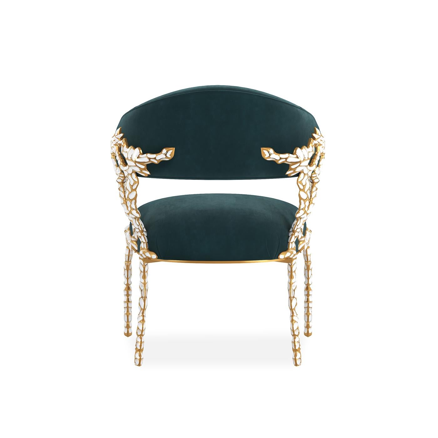 Dazzling Modern Chair Blue Velvet In New Condition For Sale In Westwood, NJ