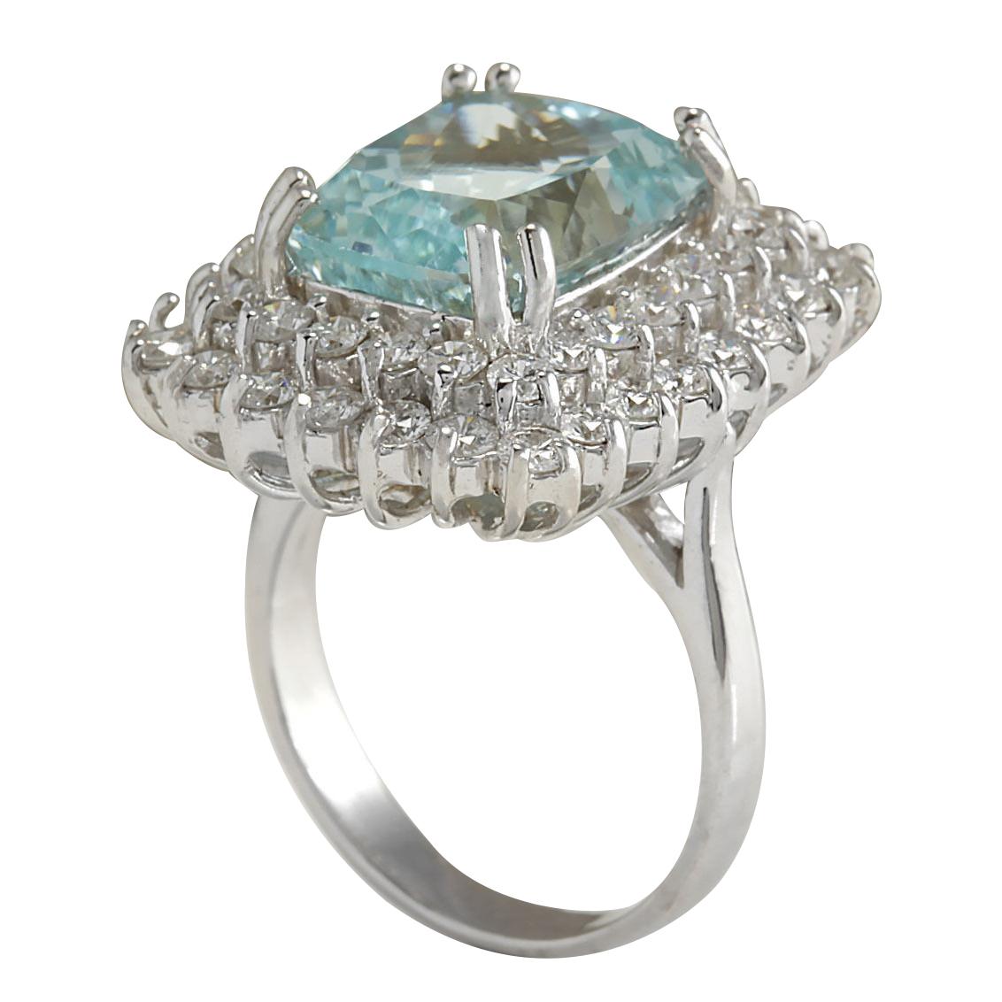Modern Dazzling Natural Aquamarine Diamond Ring In 14 Karat White Gold For Sale