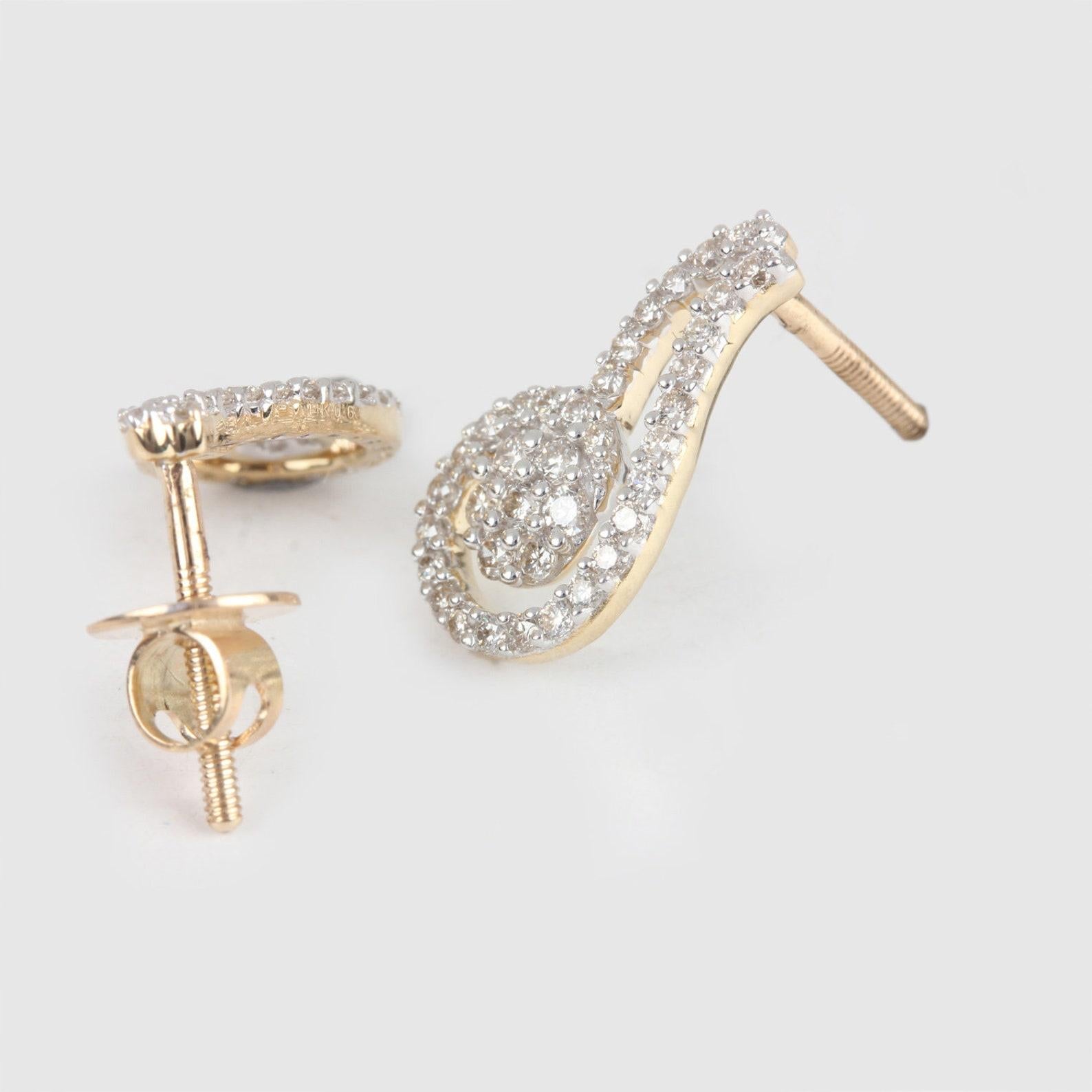 Boucles d'oreilles de mariage en or jaune 14 carats et diamants naturels éblouissants 1 paire. en vente 2