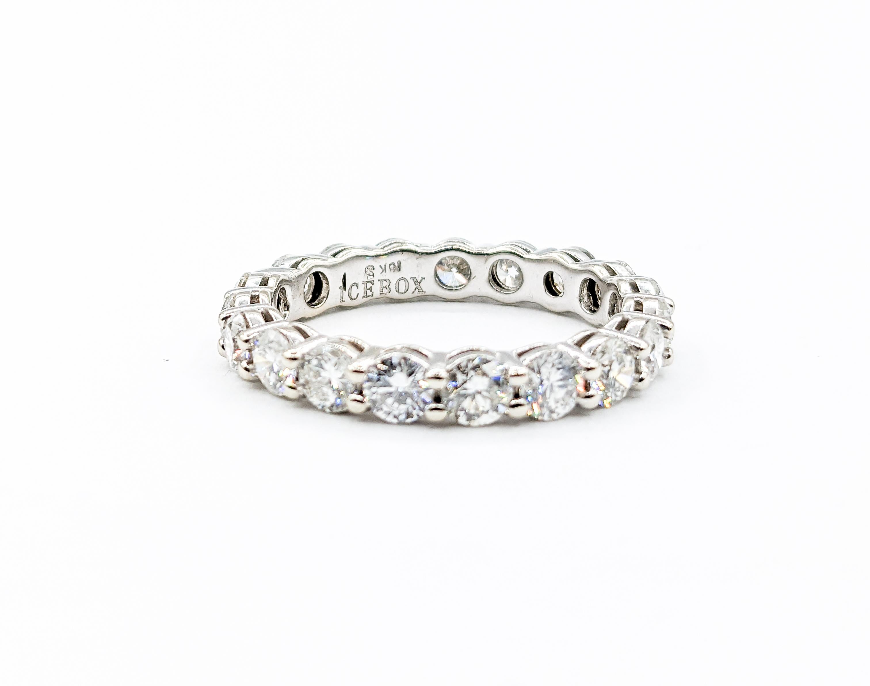 Dazzling 3.8ctw Natural Diamond Eternity Band Ring in 18Kt White Gold 2