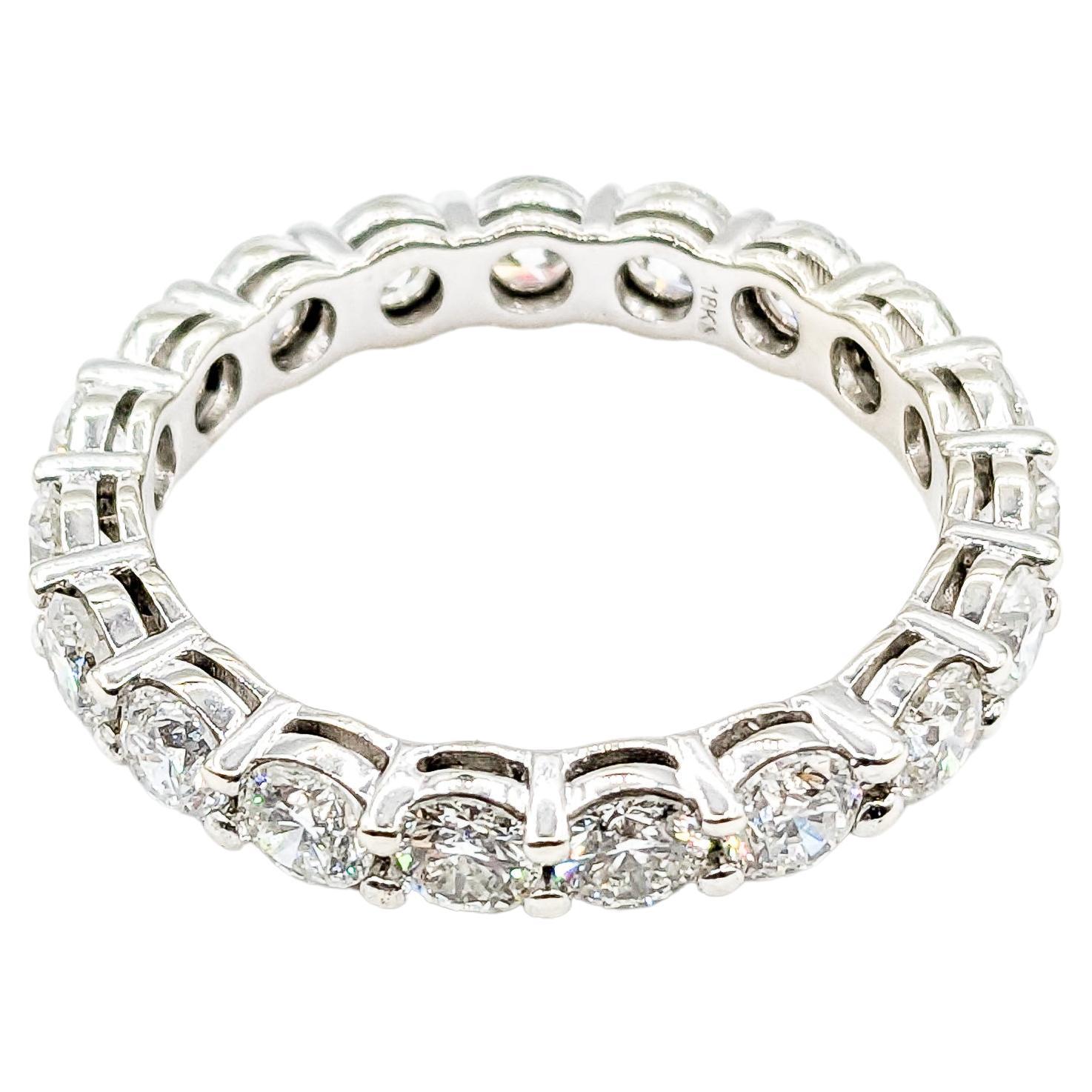 Dazzling 3.8ctw Natural Diamond Eternity Band Ring in 18Kt White Gold