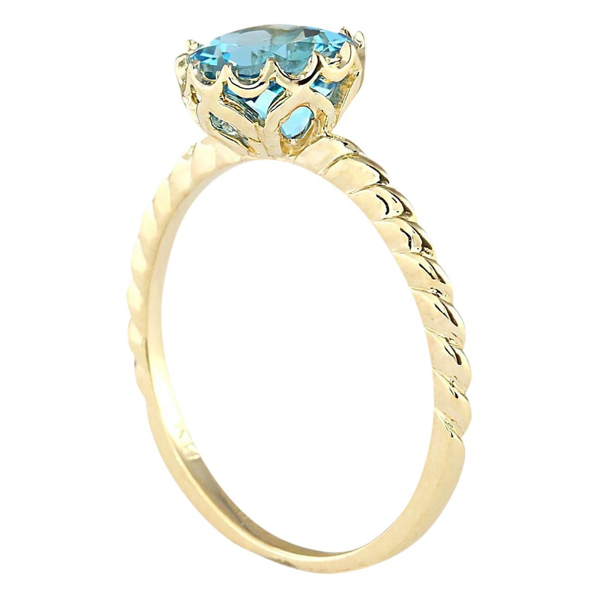 Modern Dazzling Natural Topaz Ring In 14 Karat Yellow Gold For Sale