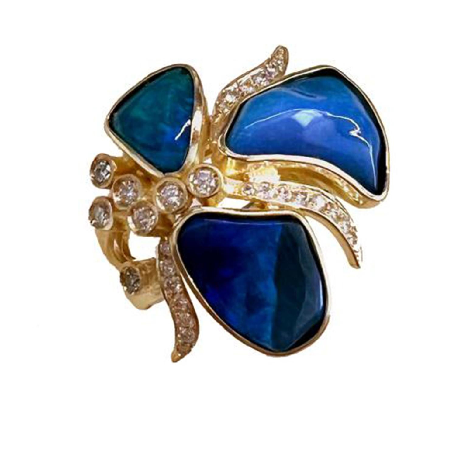 Dazzling Opal and Diamond Ring in 18K Yellow Gold by Ruth Grieco In New Condition For Sale In Virginia Beach, VA