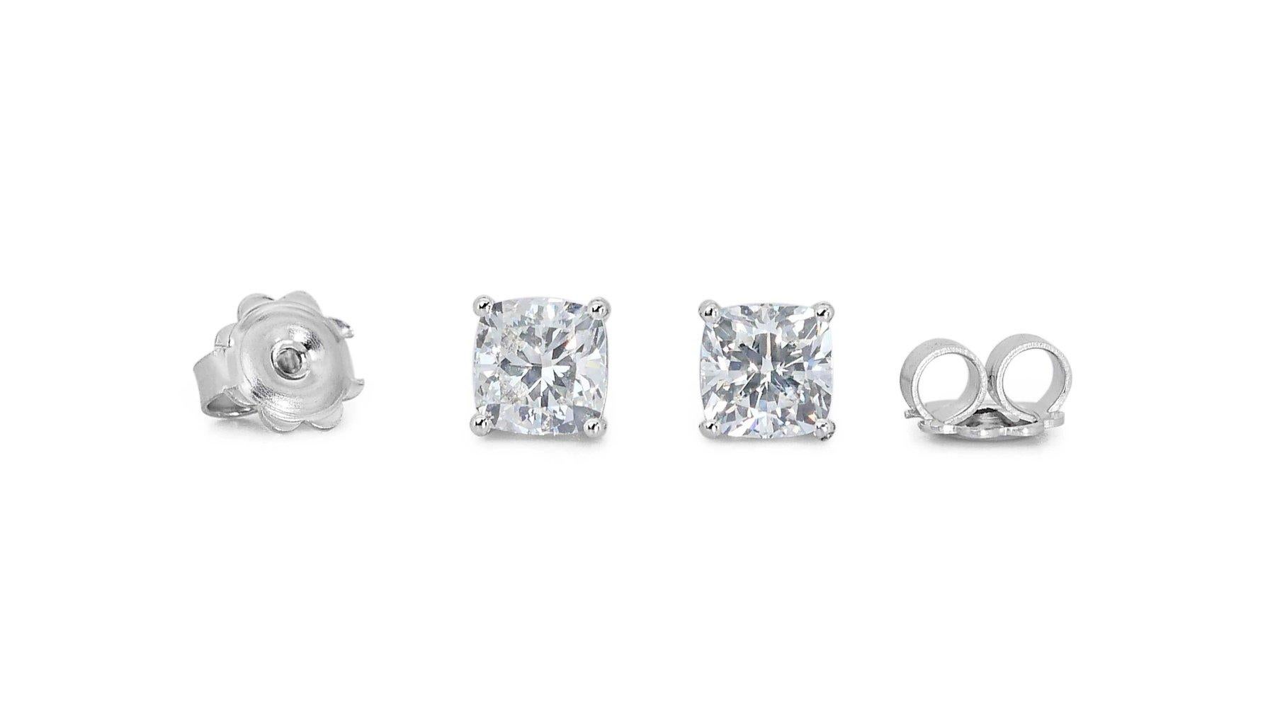 Cushion Cut Dazzling Pair of 18K White Gold Earrings with 2.06 Carat Square Diamond For Sale