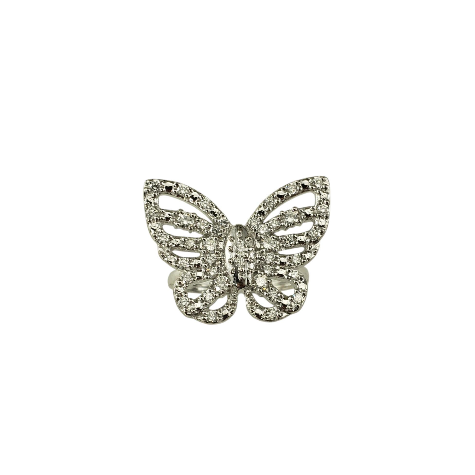 10 Karat White Gold and Diamond Butterfly Ring Size 7-

This sparkling ring features 40 round brilliant cut diamonds set in beautifully detailed 10K white gold.  Top of ring measures 18 mm x 23 mm.  Shank: 1.2 mm.

Approximate total diamond weight: 