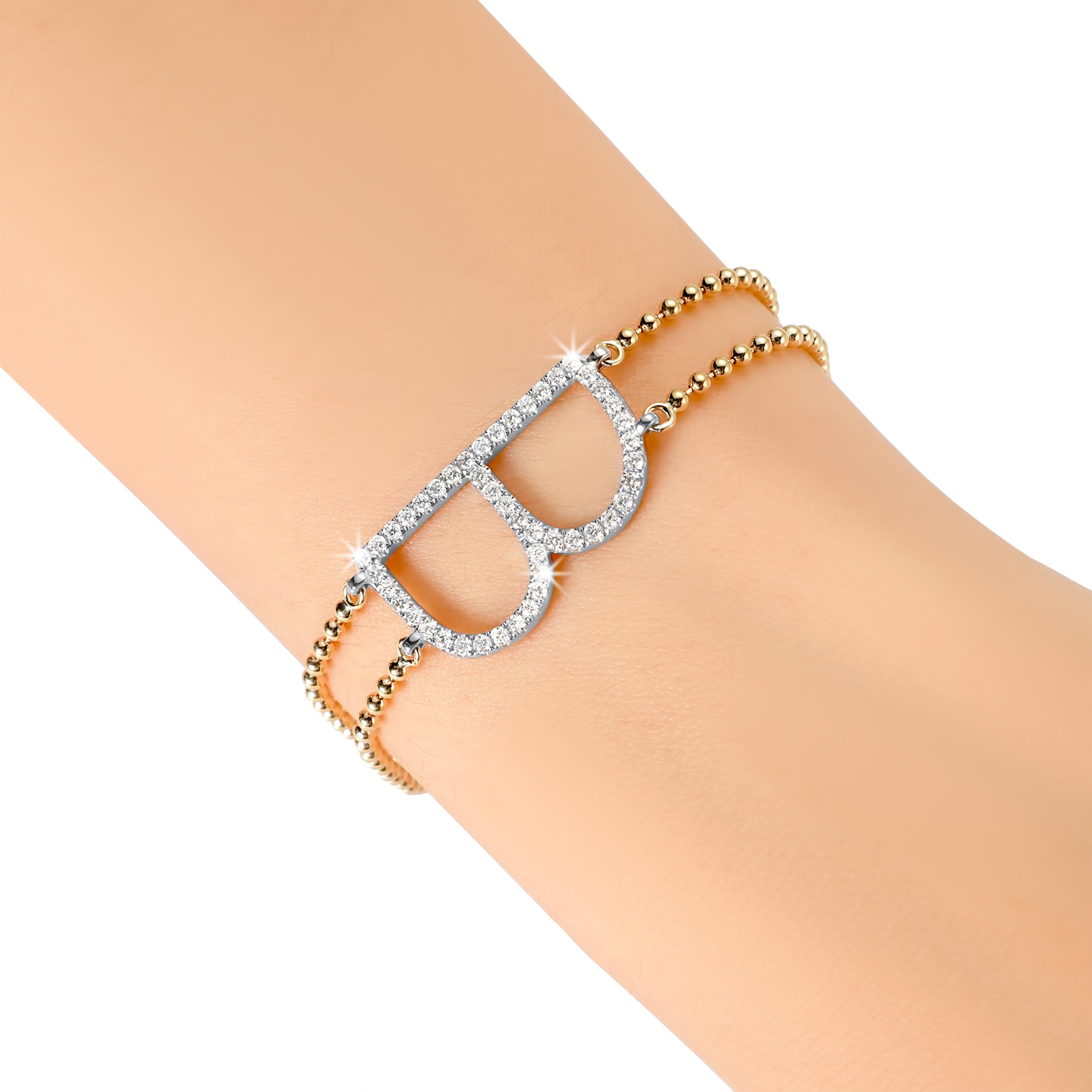 Élevez votre élégance avec ce superbe bracelet à pendentif en or 14K serti de diamants et de l'initiale B . Dotée d'un éblouissant diamant D VVS1, cette pièce reflète une qualité exceptionnelle et une beauté intemporelle. Parfait pour toutes les