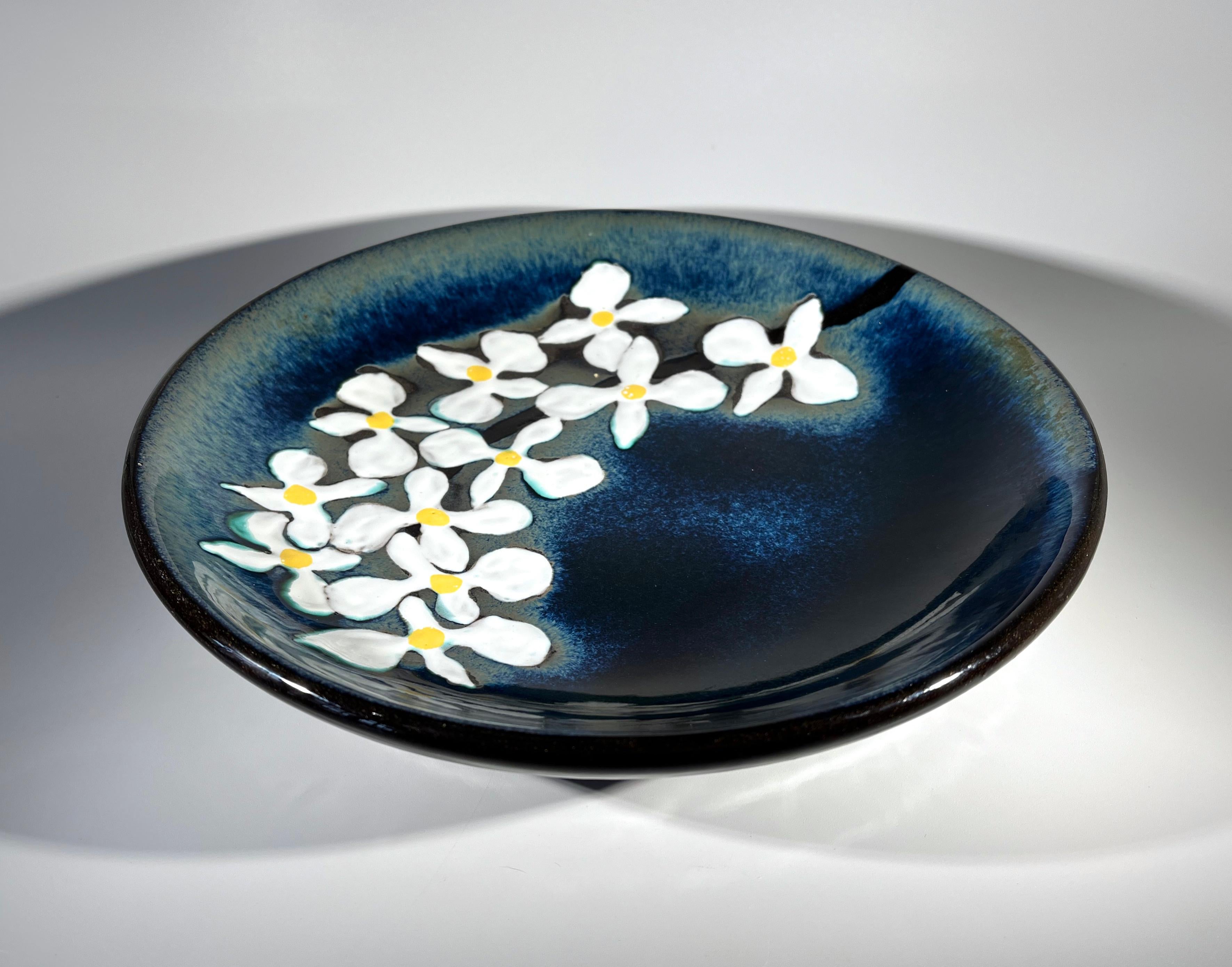 Dazzling White Orchid  On Blue Ceramic Bowl By Upsala Ekeby, Sweden c1960 In Good Condition For Sale In Rothley, Leicestershire