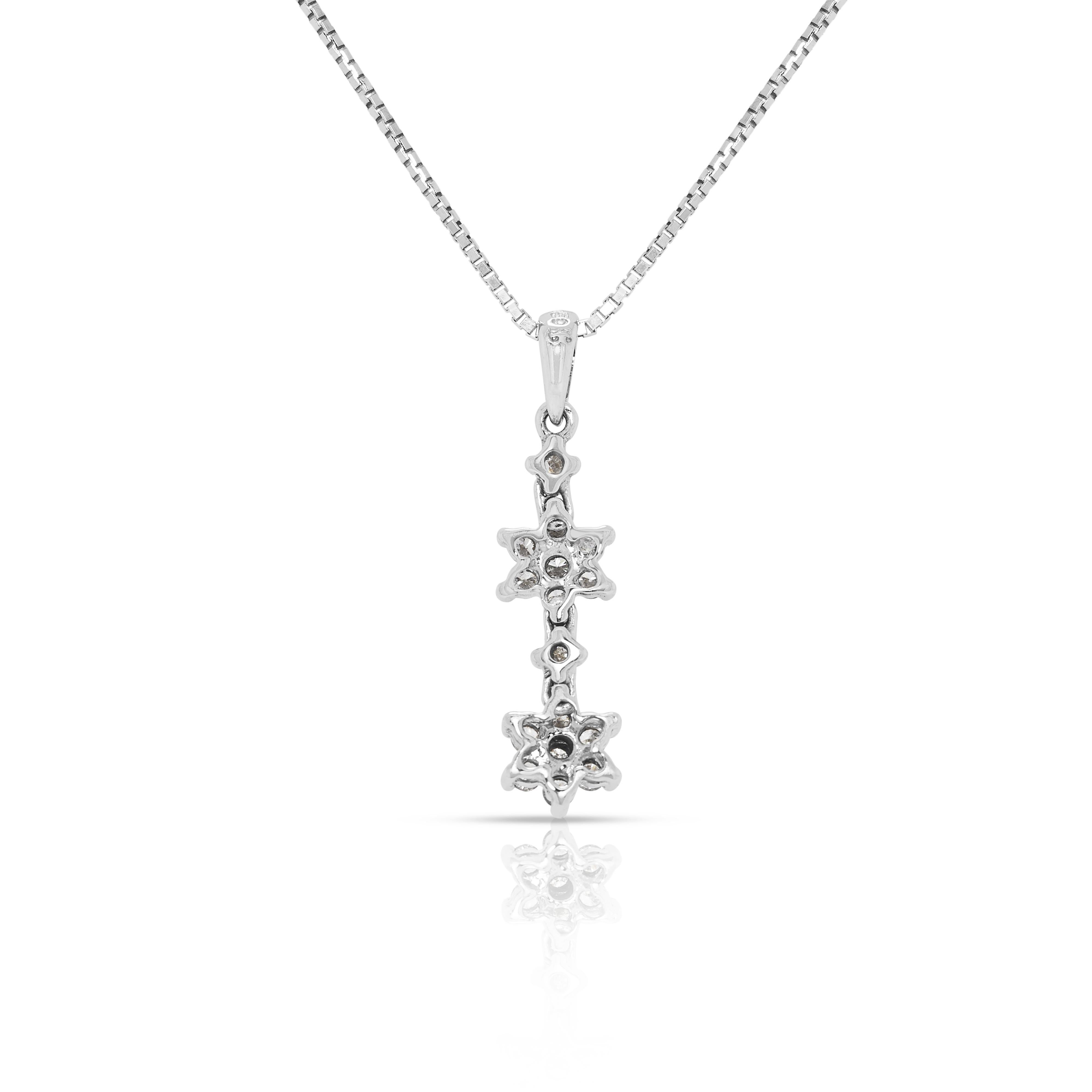 Collana con diamanti naturali da 0,24 carati in oro bianco 18K in vendita 1