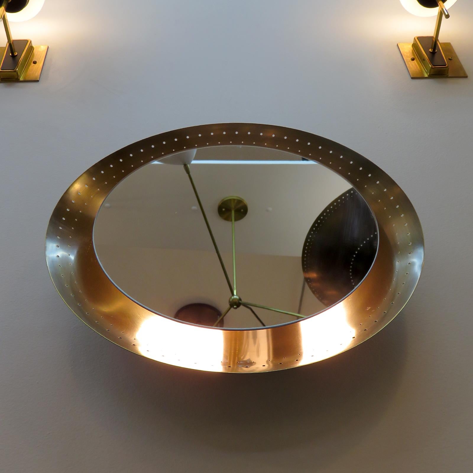 DC-18 Lighted Mirror by Gallery L7 For Sale 2