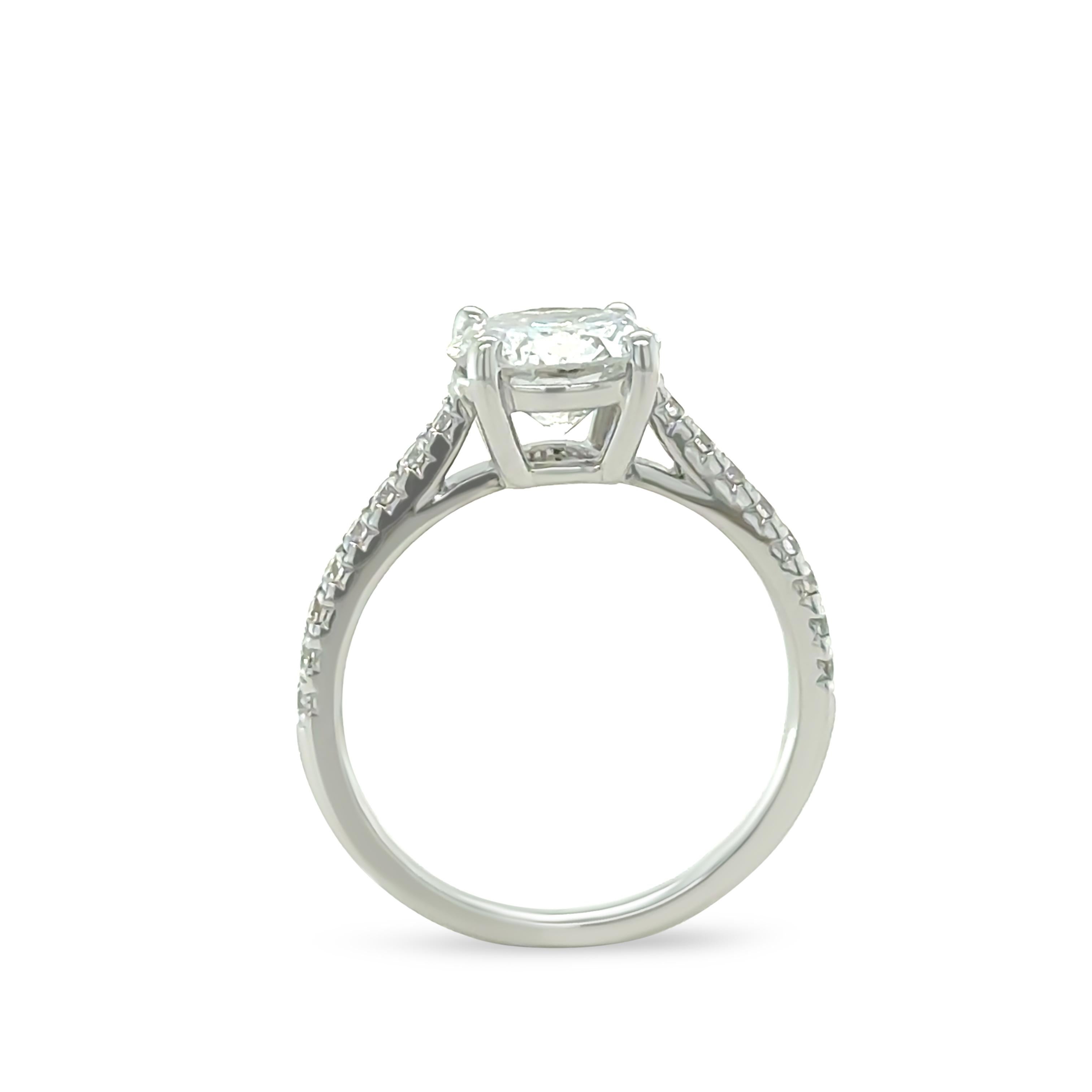 DCLA Anillo de compromiso de diamantes en oro blanco de 18 ct 1,57 ct en venta 3
