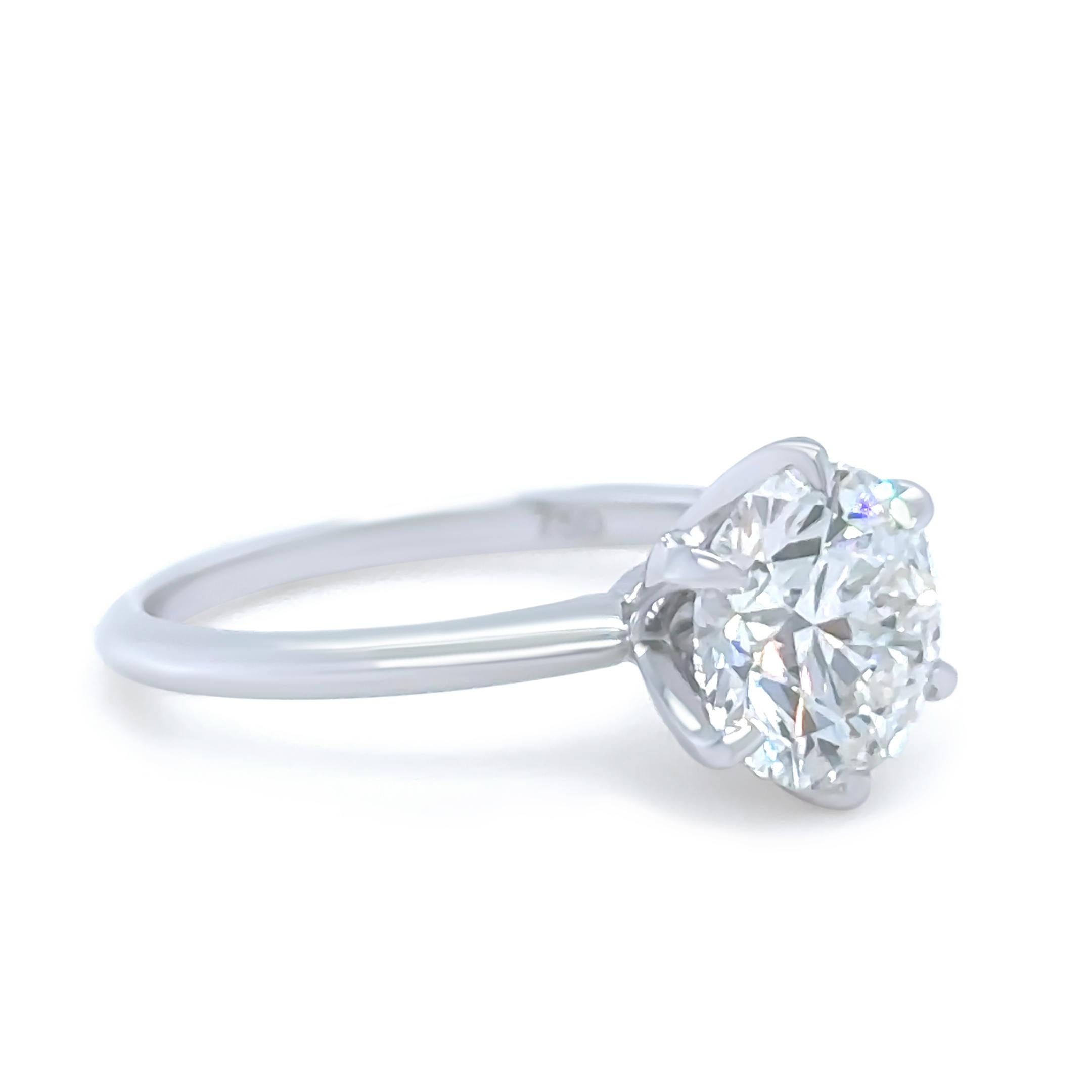 DCLA Anillo de compromiso de diamantes en oro blanco de 18 ct 2,11 ct 3,18 g en Excelente estado para la venta en SYDNEY, NSW