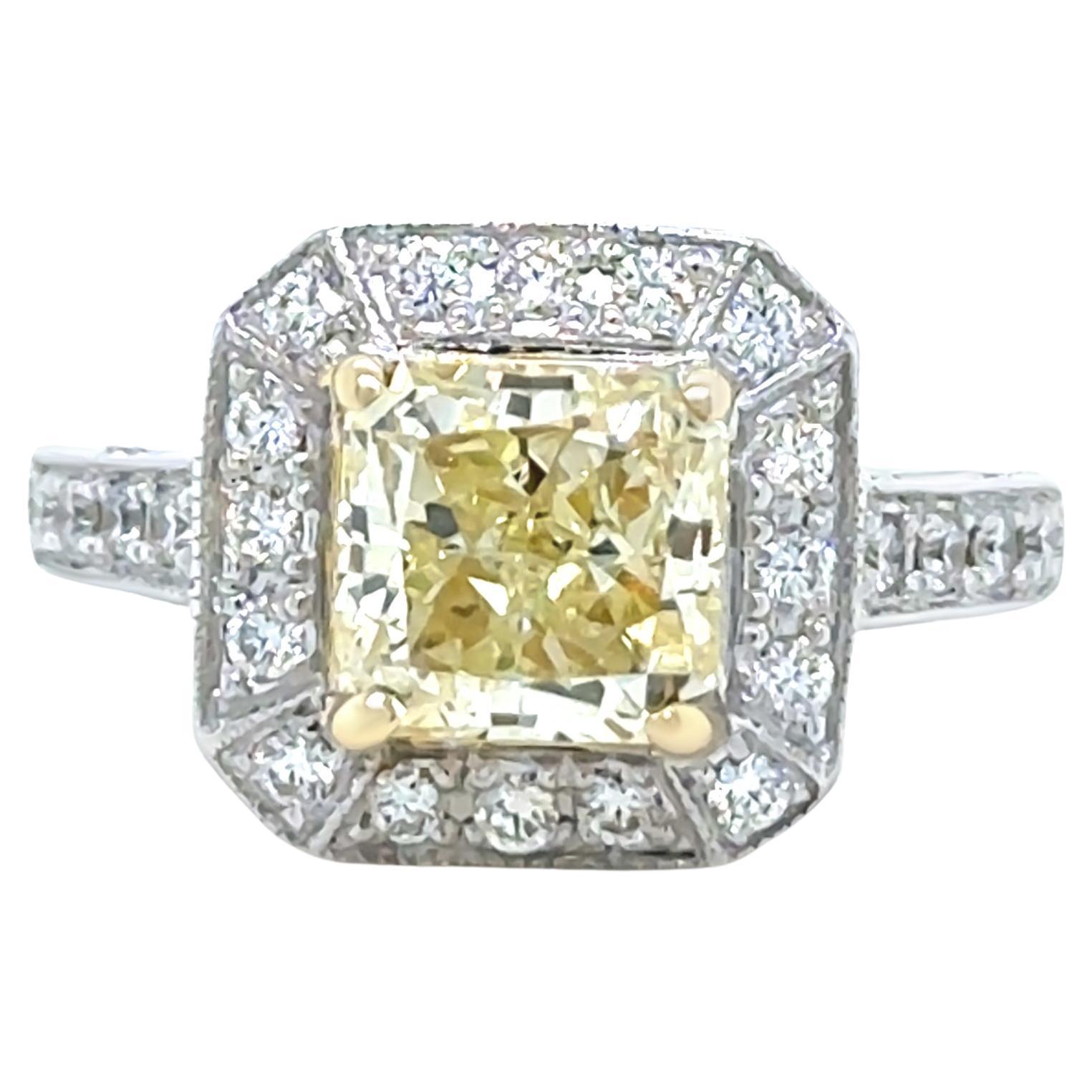 DCLA 18ct White Gold Fancy Yellow Diamond Engagement Ring 2.53ct