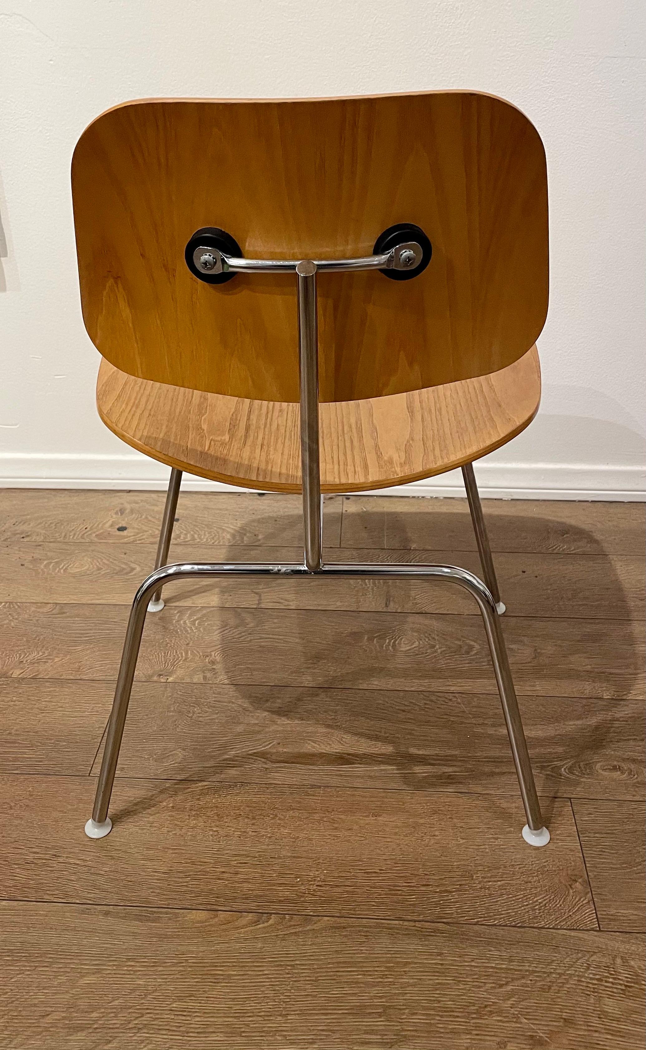 American DCM Chair Designed by Charles Eames for Herman Miller