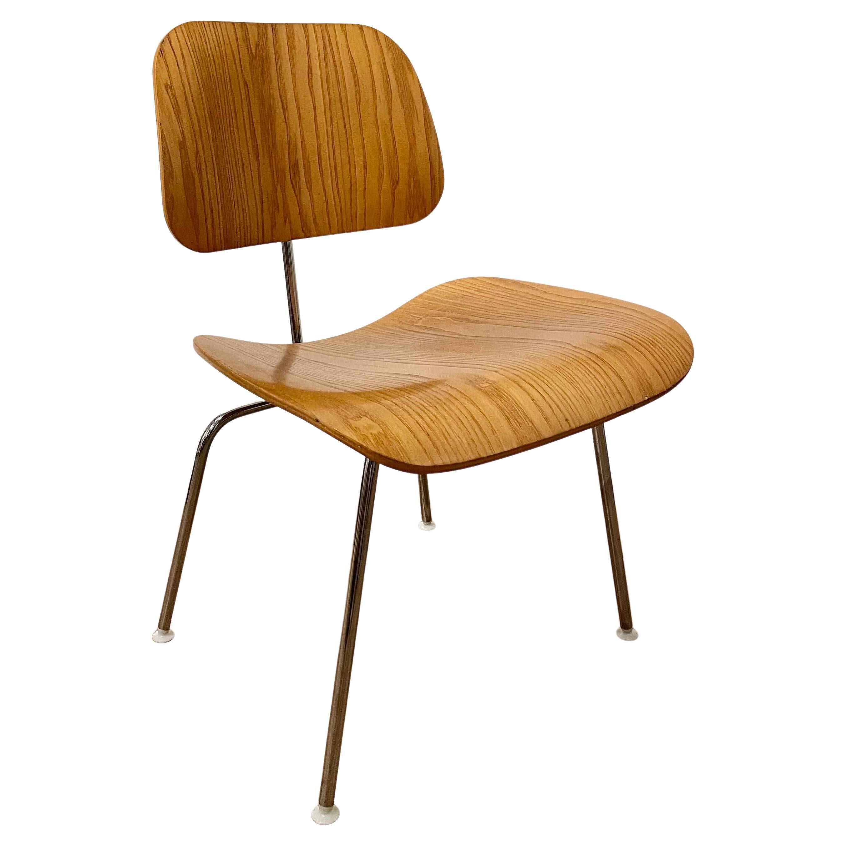 DCM Chair Designed by Charles Eames for Herman Miller