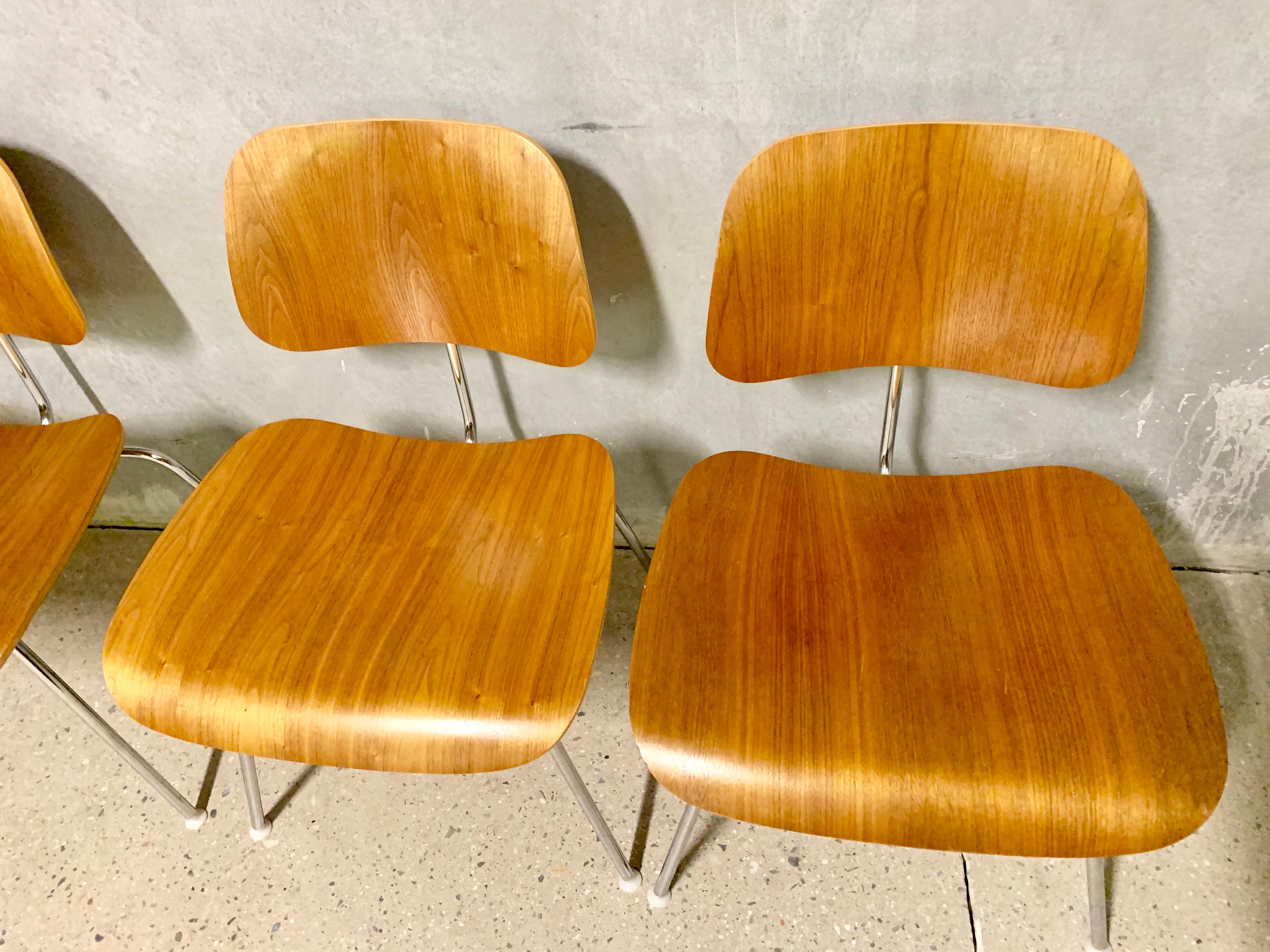 DCM Charles Eames for Herman Miller, Set of Four For Sale 1
