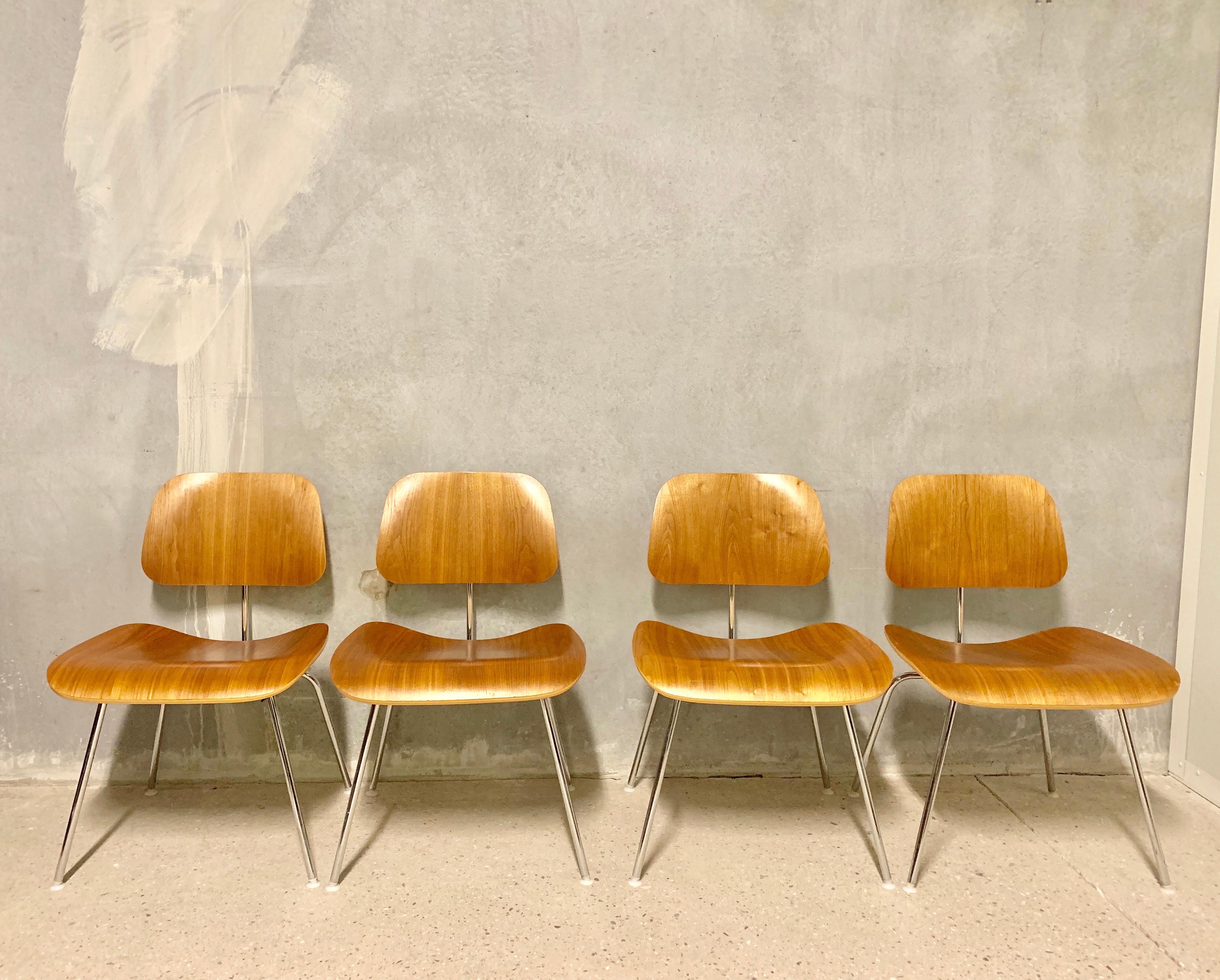 DCM Charles Eames for Herman Miller, Set of Four For Sale 2