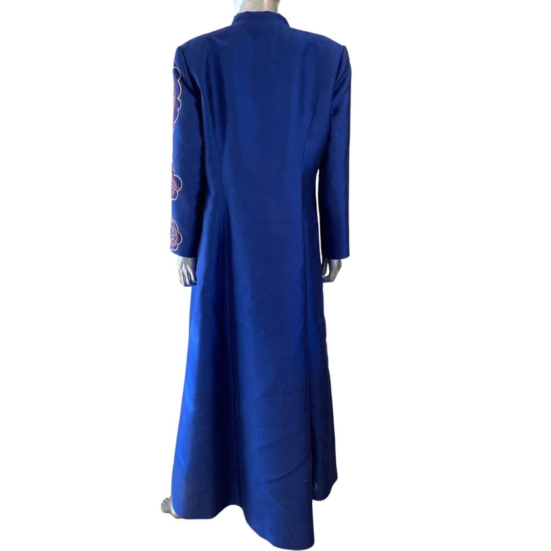 Lea d’Crenza was a fashion designer to the stars of Hollywood and the rich and famous from 1960s -1970s. This vintage evening coat / Opera coat was custom made in the mid 1960s and worn once. It cost over $5000 then! It runs large. Not sure if it