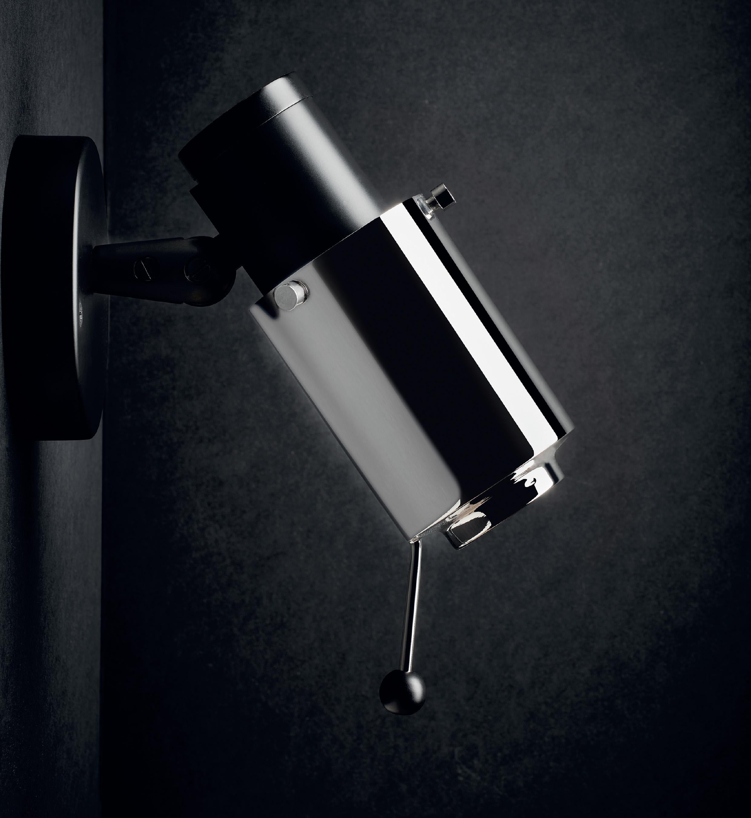 DCW Editions Biny Spot Bulb Wall Lamp in Black-Nickel Steel without Stick by Jacques Biny
 
 Straight out of a Jules Vernes or Melies world, the Biny Spot can direct and focus the light beam onto a specific area. The Biny Spot is composed of an