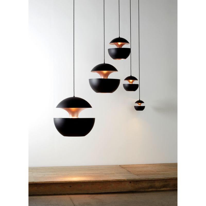 Éditions DCW Here Comes the Sun Mini Pendant Lamp in Black Copper Aluminium en vente 12