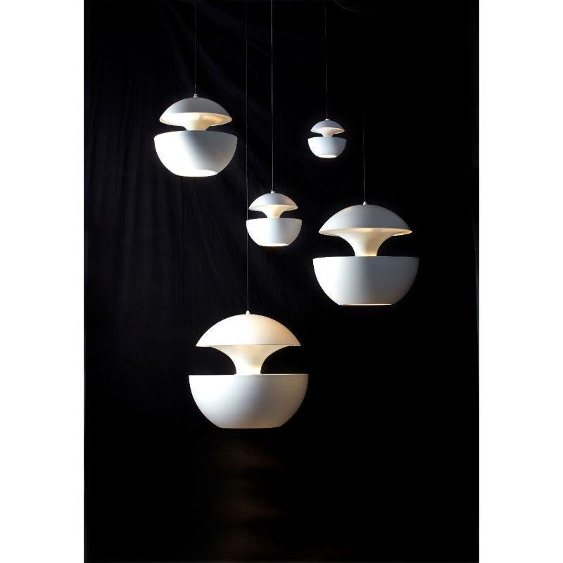 Éditions DCW « Here Comes the Sun Mini Pendant Lamp » en aluminium blanc en vente 3