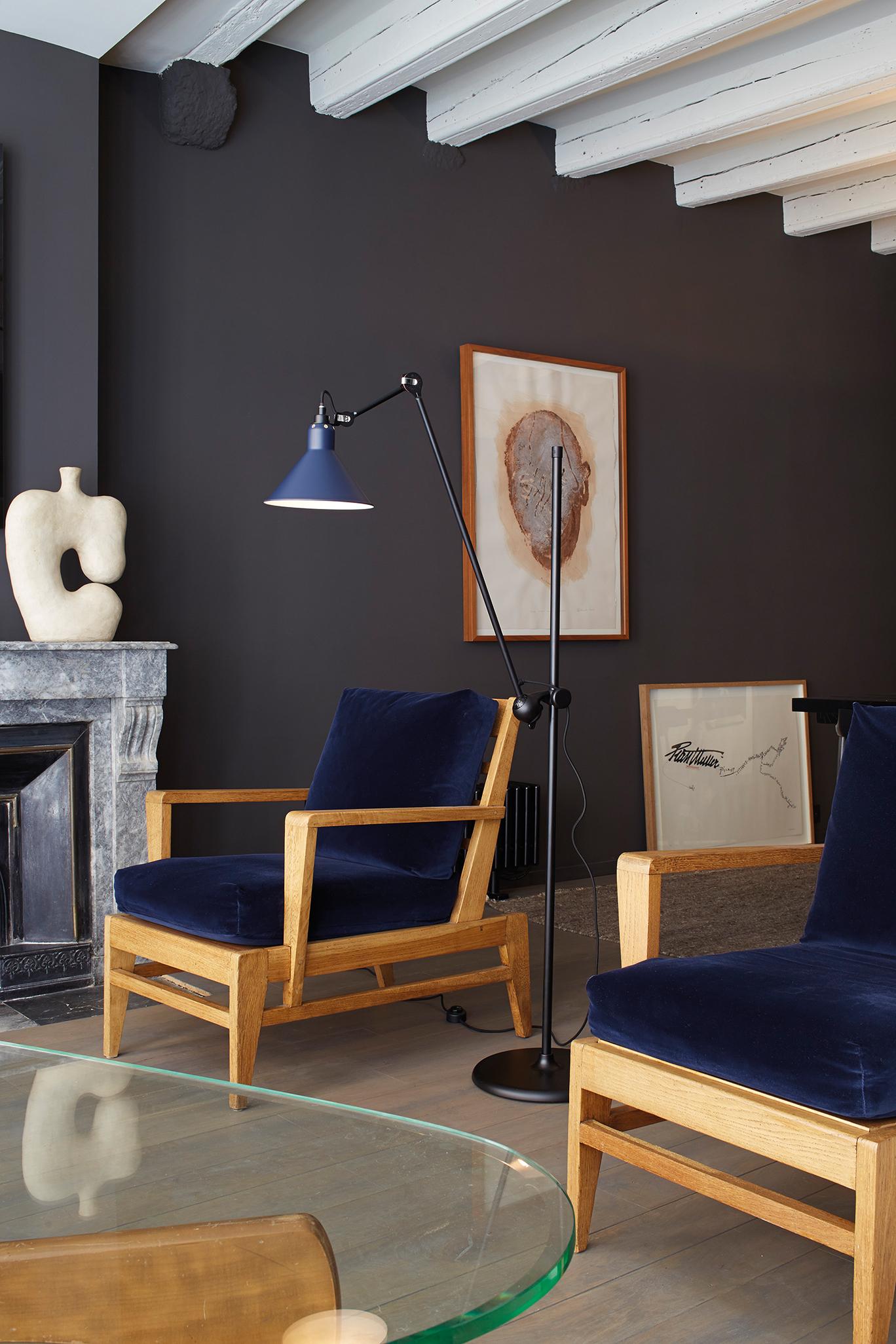 DCW Editions Lampe Gras N°215 Floor Lamp in Black Steel Arm and Black Copper Shade by Bernard-Albin Gras
 
 In 1921 Bernard-Albin GRAS designed a series of lamps for use in offices and in industrial environments. The GRAS lamp, as it was