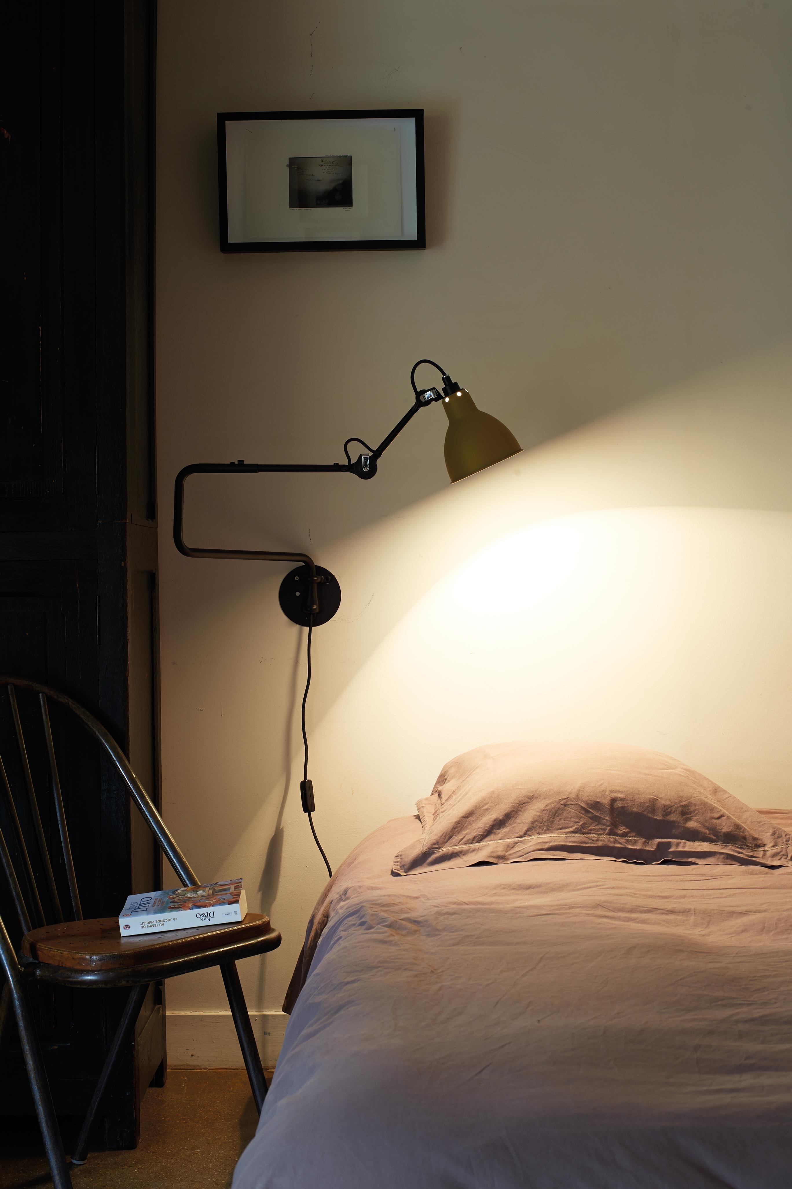 DCW Editions La Lampe Gras N°303 Wall Lamp in Black Arm and Black Copper Shade For Sale 2