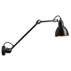 DCW Editions La Lampe Gras N°304 L40 Lampe murale avec bras noir et abat-jour en cuivre noir
