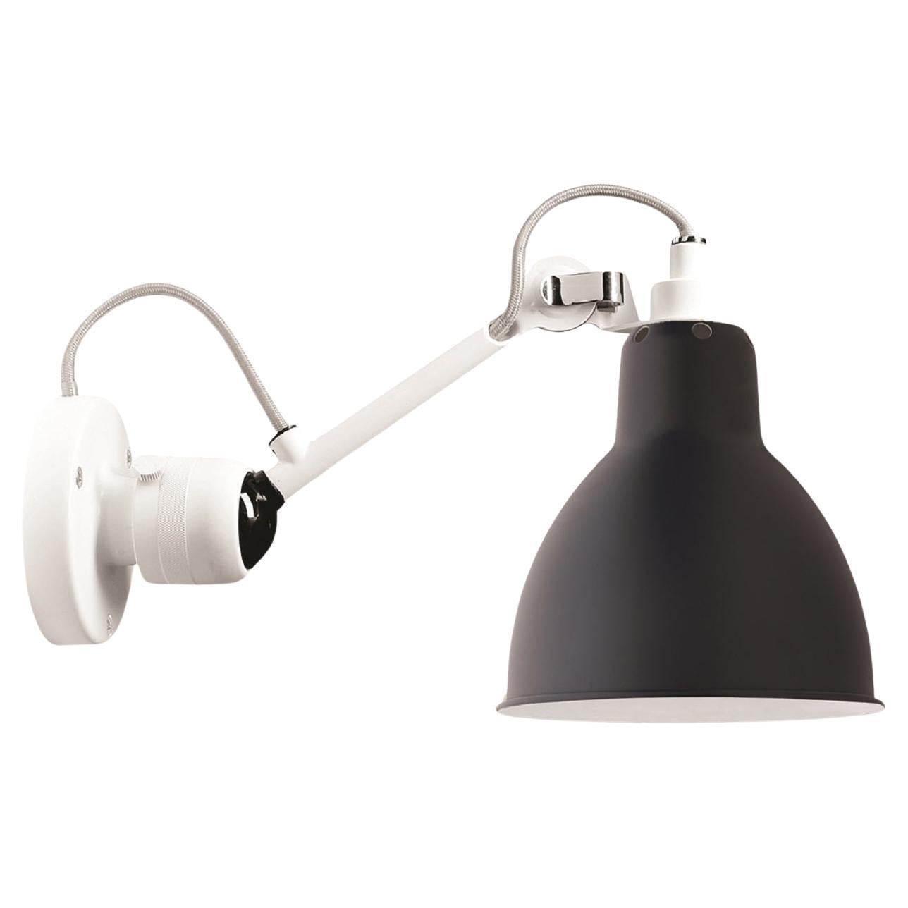 DCW Editions La Lampe Gras N°304 Lámpara de pared de brazo blanco y pantalla azul