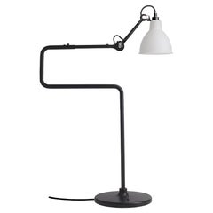 DCW Editions La Lampe Gras N°317 Lampe à poser avec bras noir et abat-jour en verre dépoli