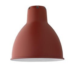 DCW Editions La Lampe Gras N°317 Lampada da tavolo con braccio nero e paralume rosso