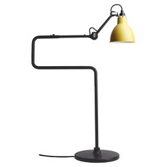 DCW Editions La Lampe Gras N°317 Tischlampe mit schwarzem Arm und gelbem Lampenschirm