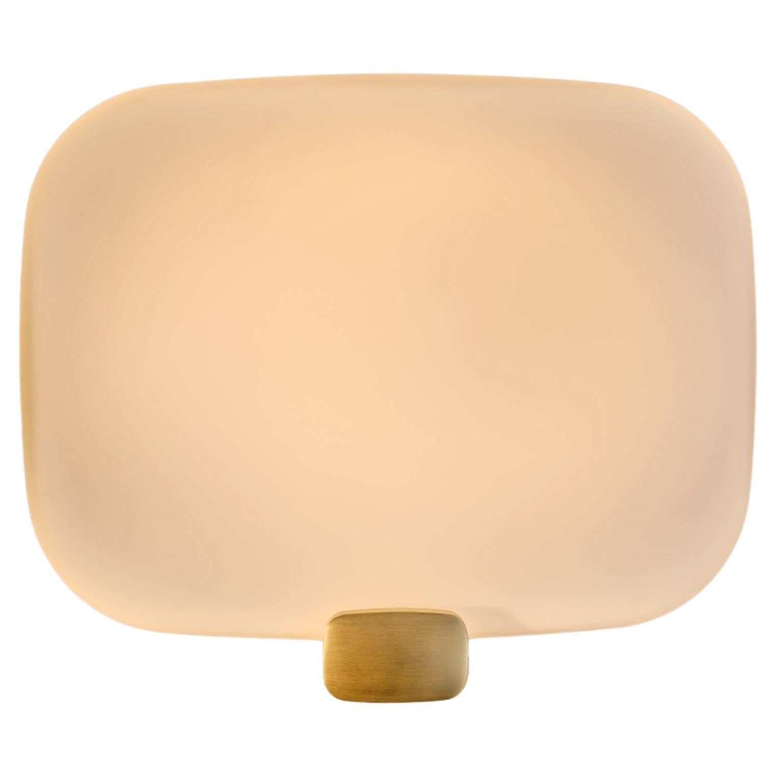 DCW Editions Light Me Tender horizontale Wandleuchte aus Goldglas und Aluminium im Angebot