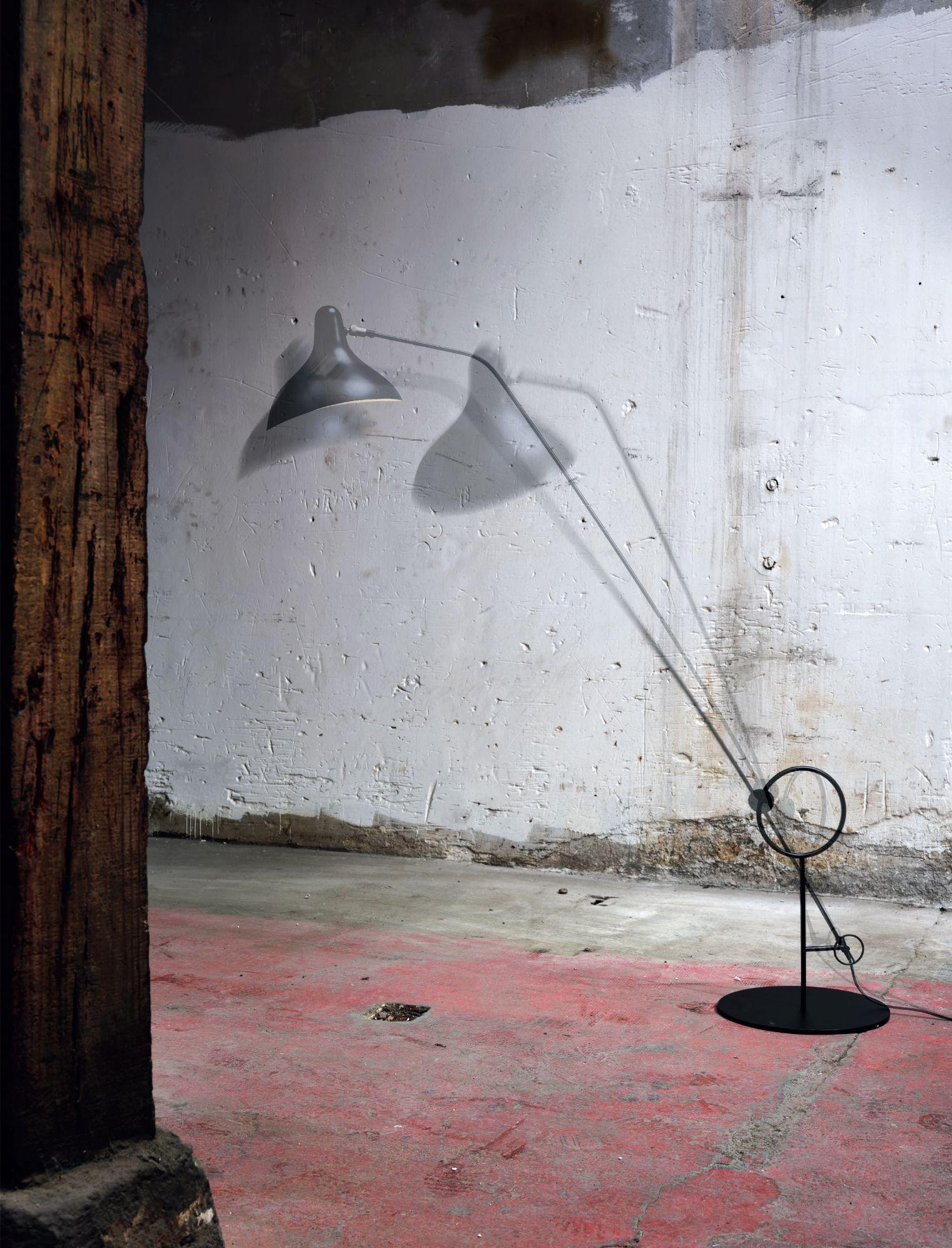 Contemporary DCW Editions Mantis BS8 L Floor Lamp in Black Steel by Bernard Schottlander For Sale