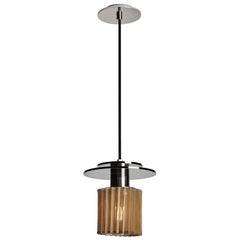 Lampada a sospensione Small In The Sun di DCW Editions con corpo in acciaio argentato e rete dorata